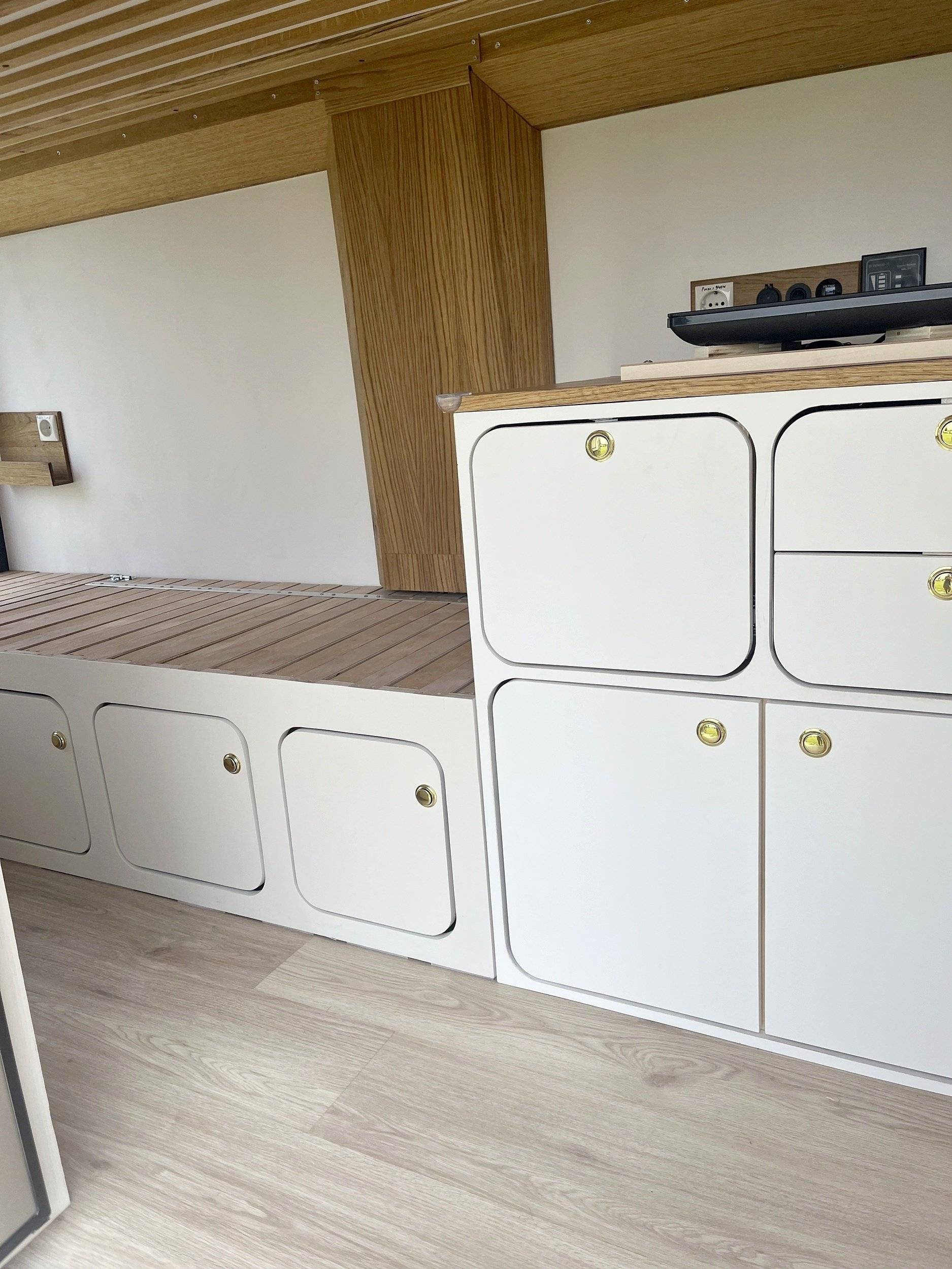 3 C Cartier/Brisebras 