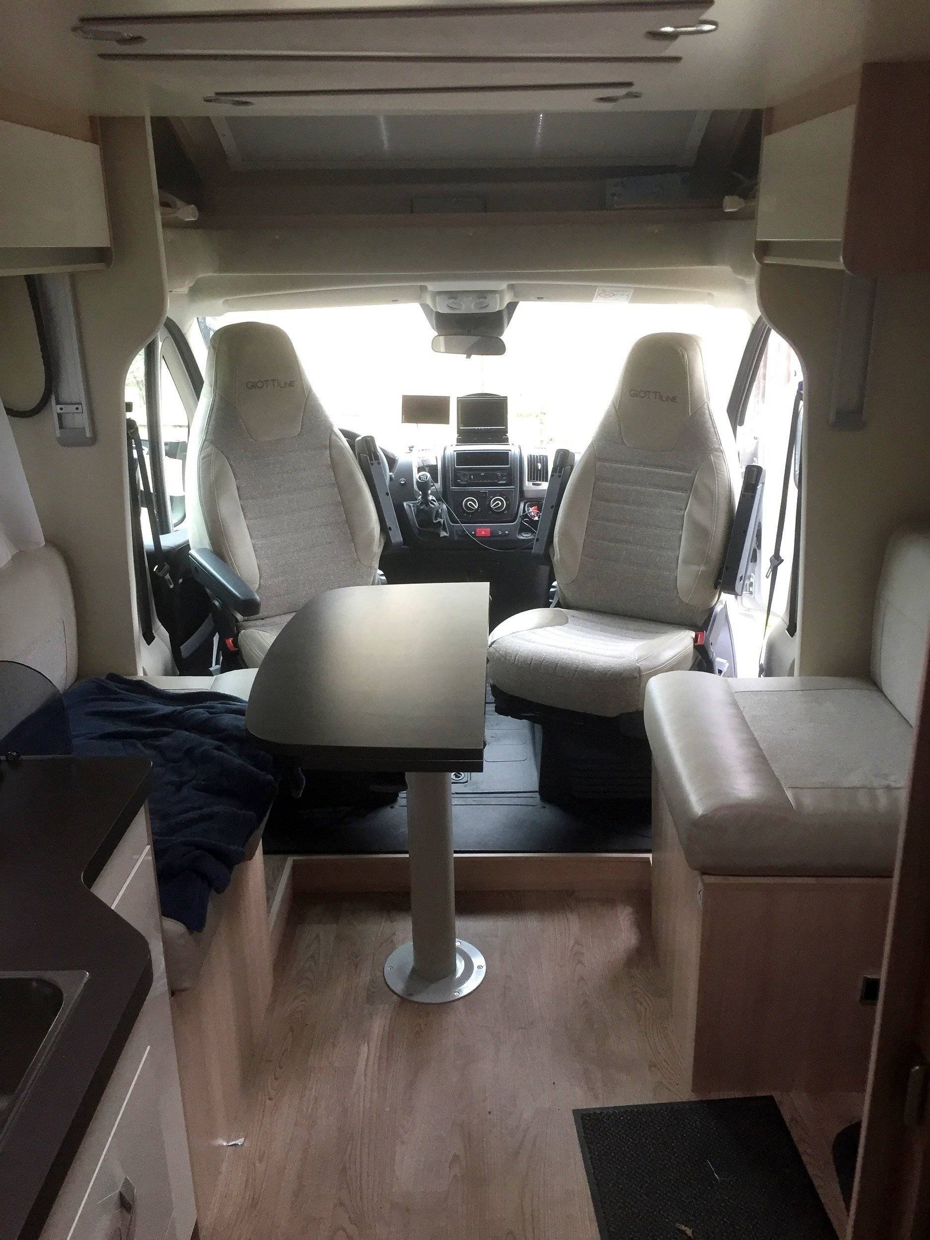 Comedor Citroën Citroën jumper - Yescapa