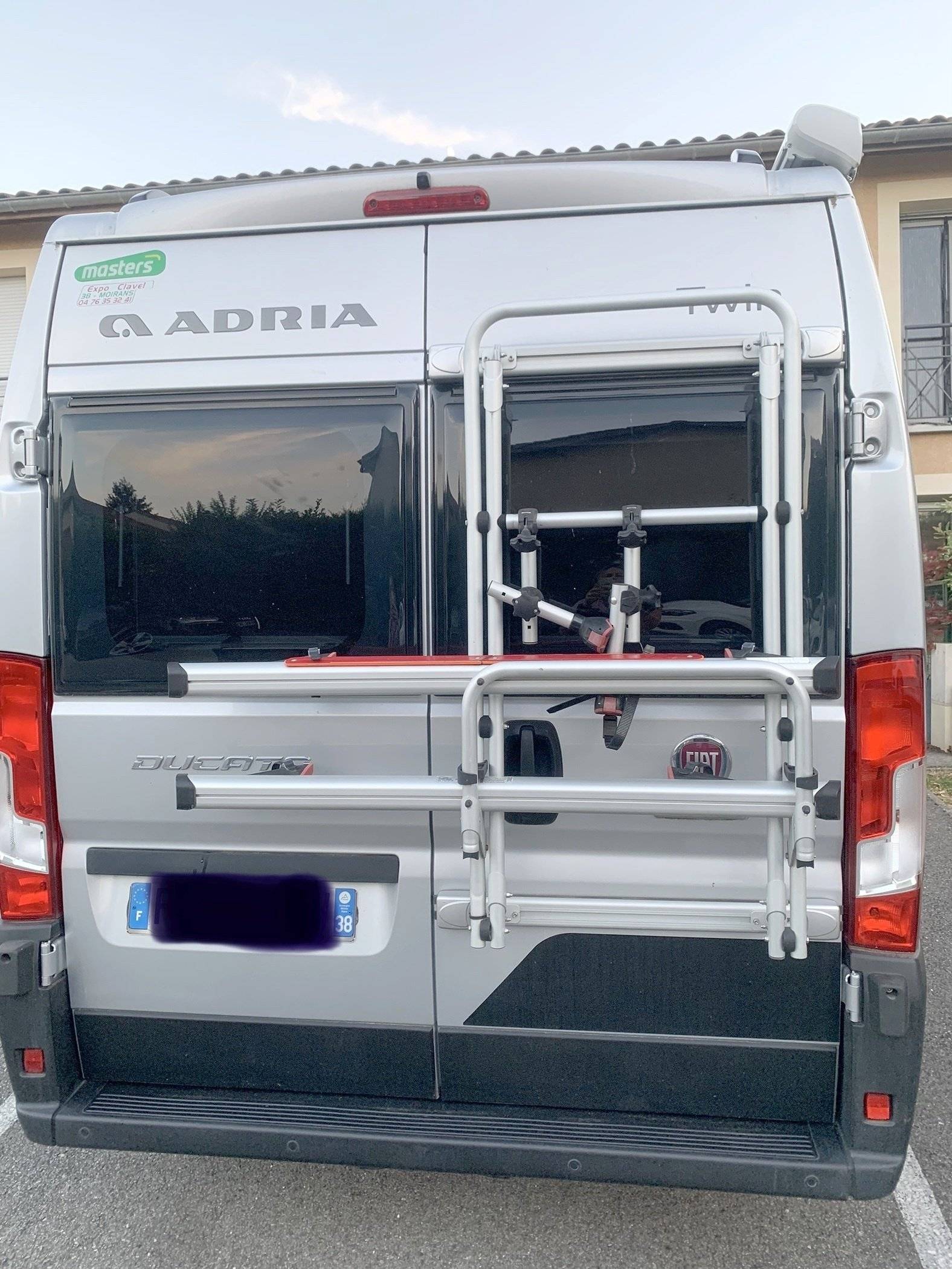Adria Spb 600 twin supreme