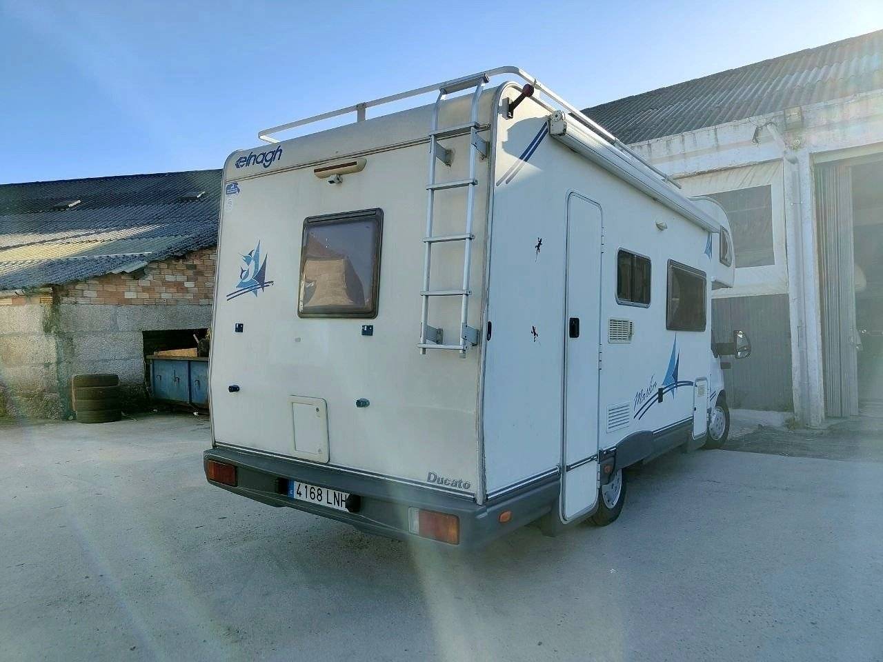 Camping-car Capucine 