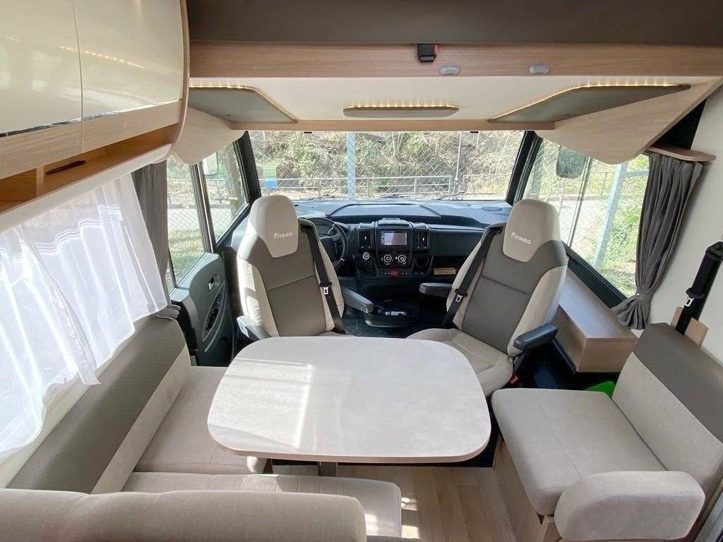 Dining Area Fiat Fiat Multijet  2,3 L   150 CV - Yescapa