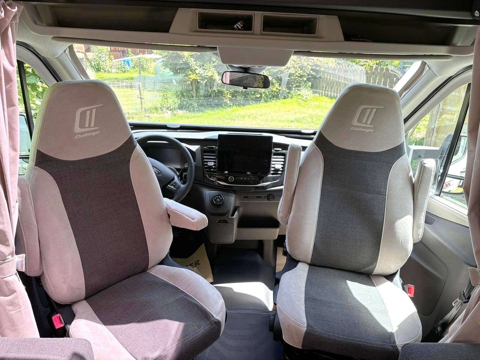 Challenger 380 etape edition