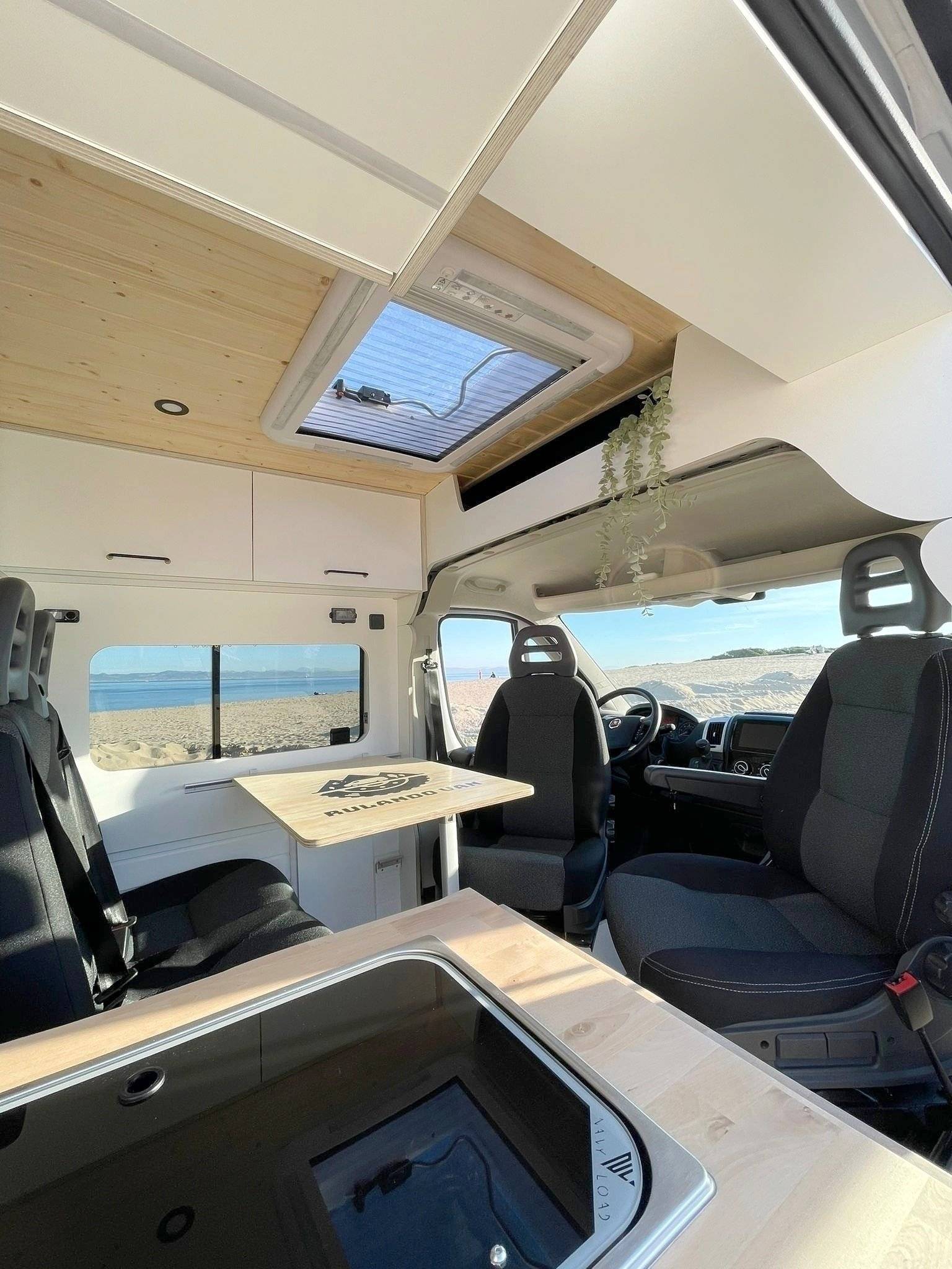 Dinette Fiat Fiat Ducato - Yescapa
