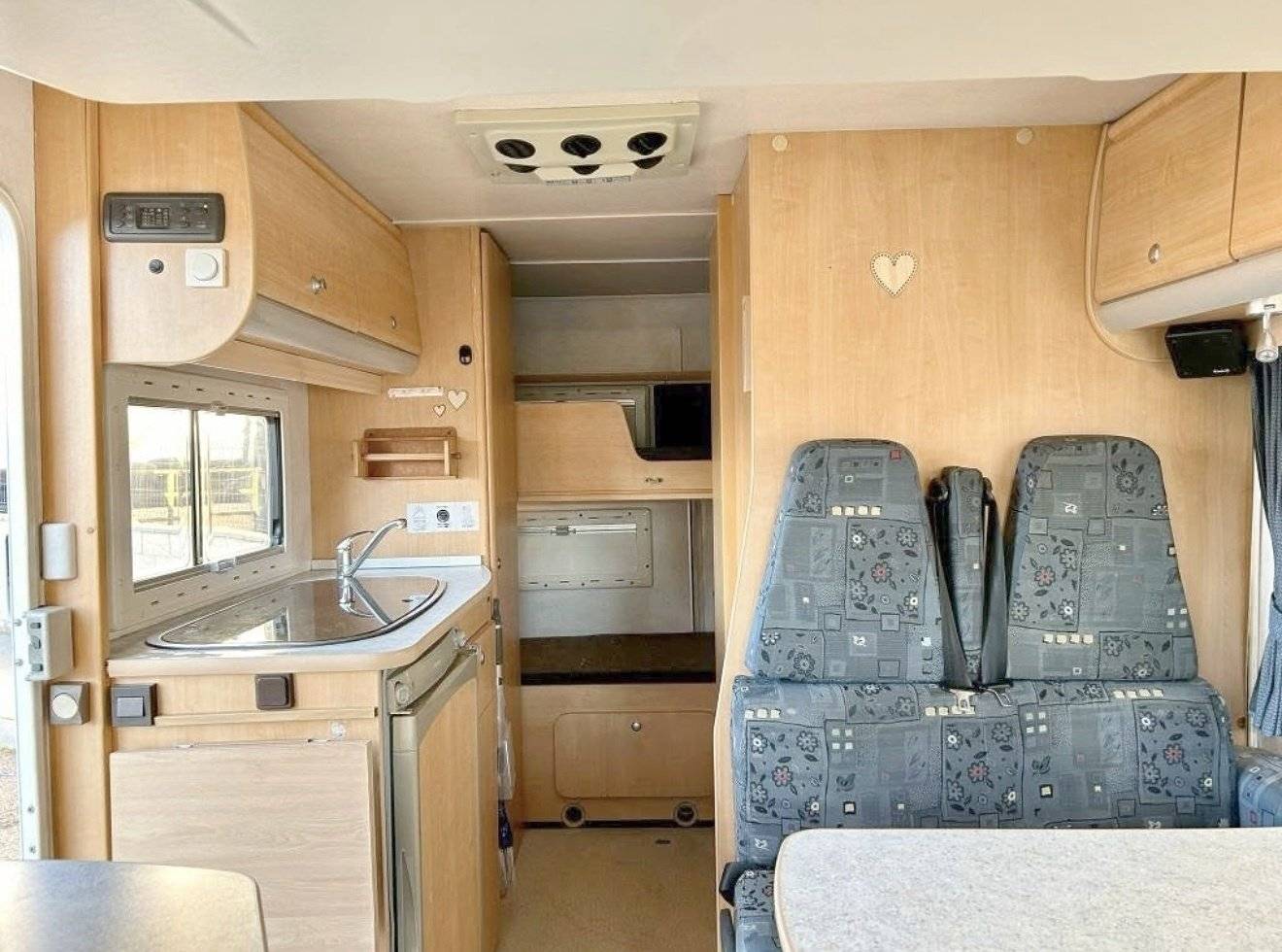 Challenger Challenger 103