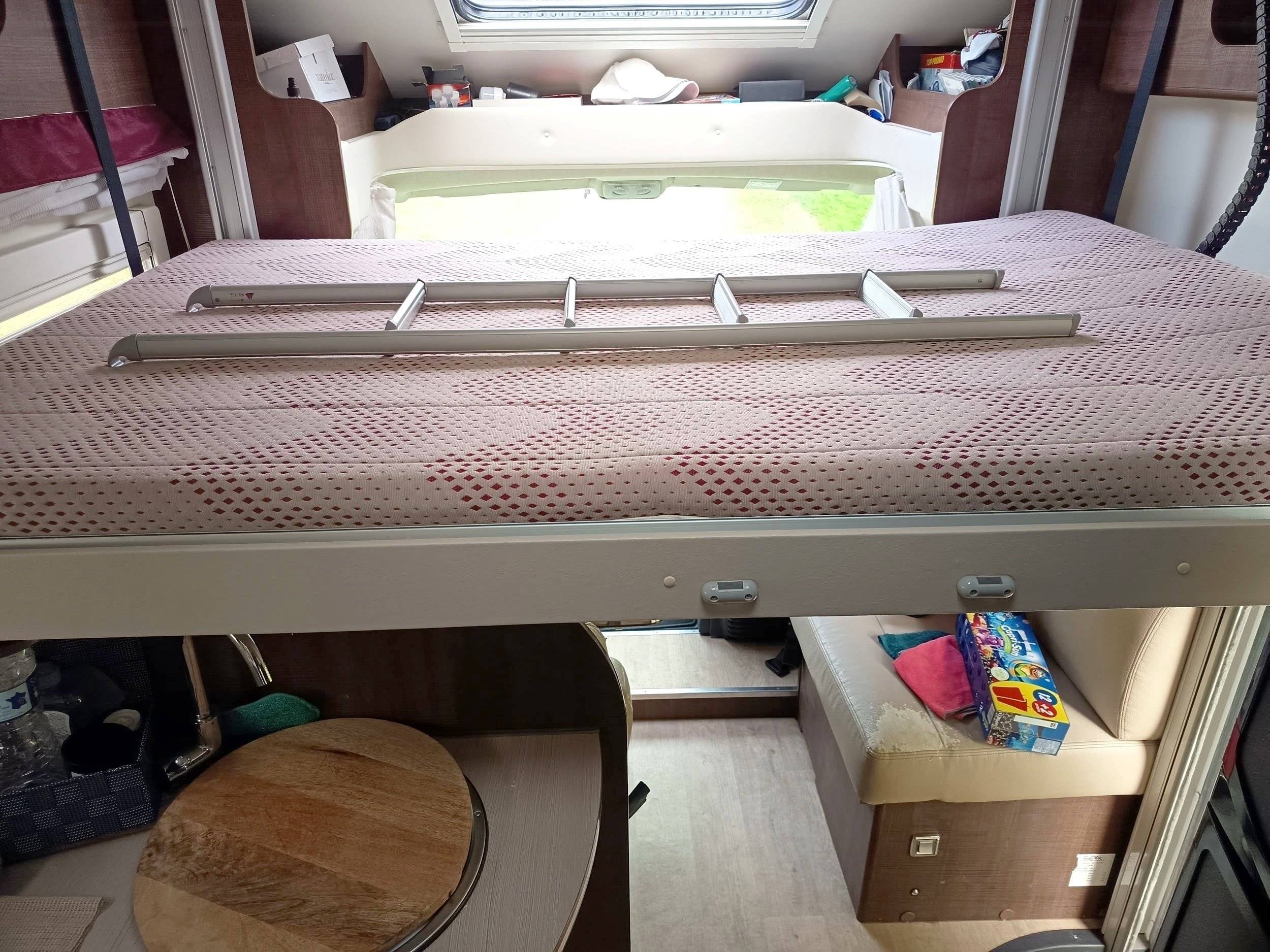 Couchages Fiat Ducato 2,2 l Multijet 130 ch. - Yescapa