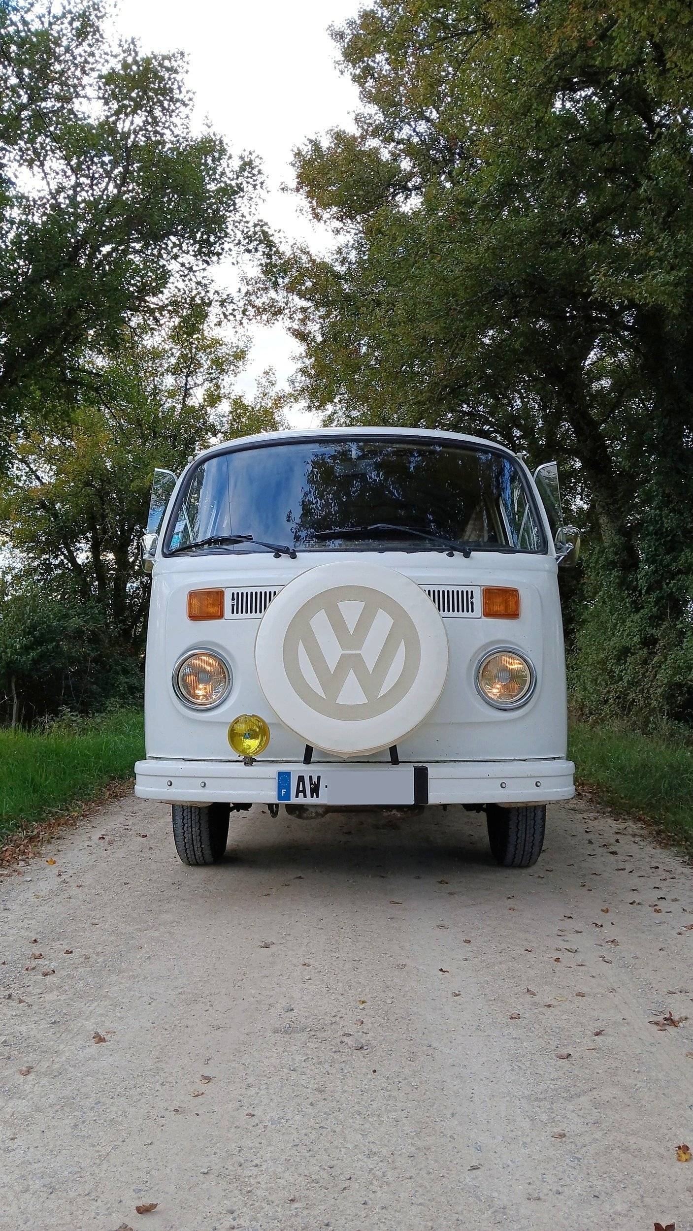 Schlafplätze Volkswagen Combi T2B - Yescapa
