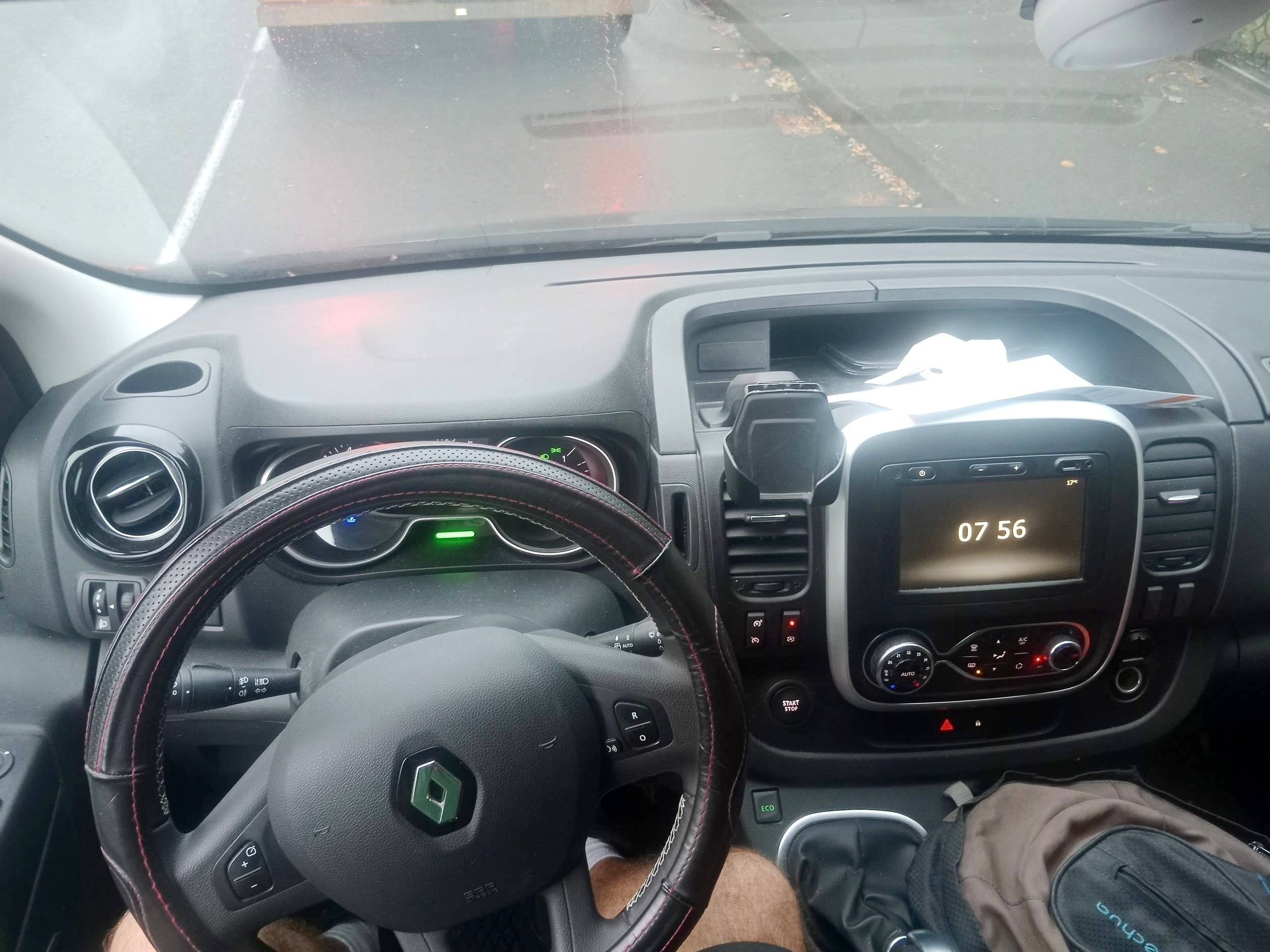 Renault Trafic 2,5 l 150 ch