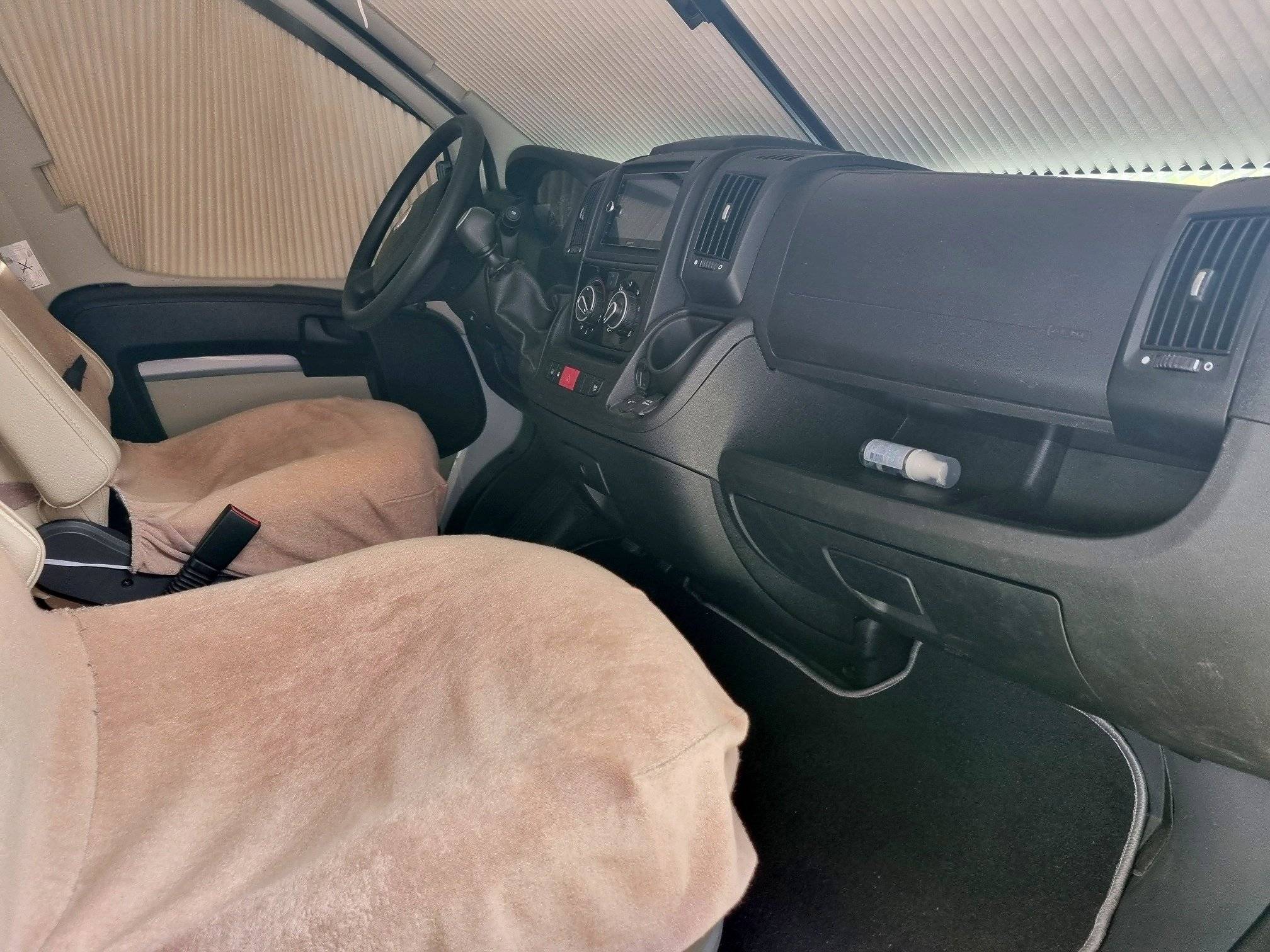 Font Vendôme Leader Van Duo