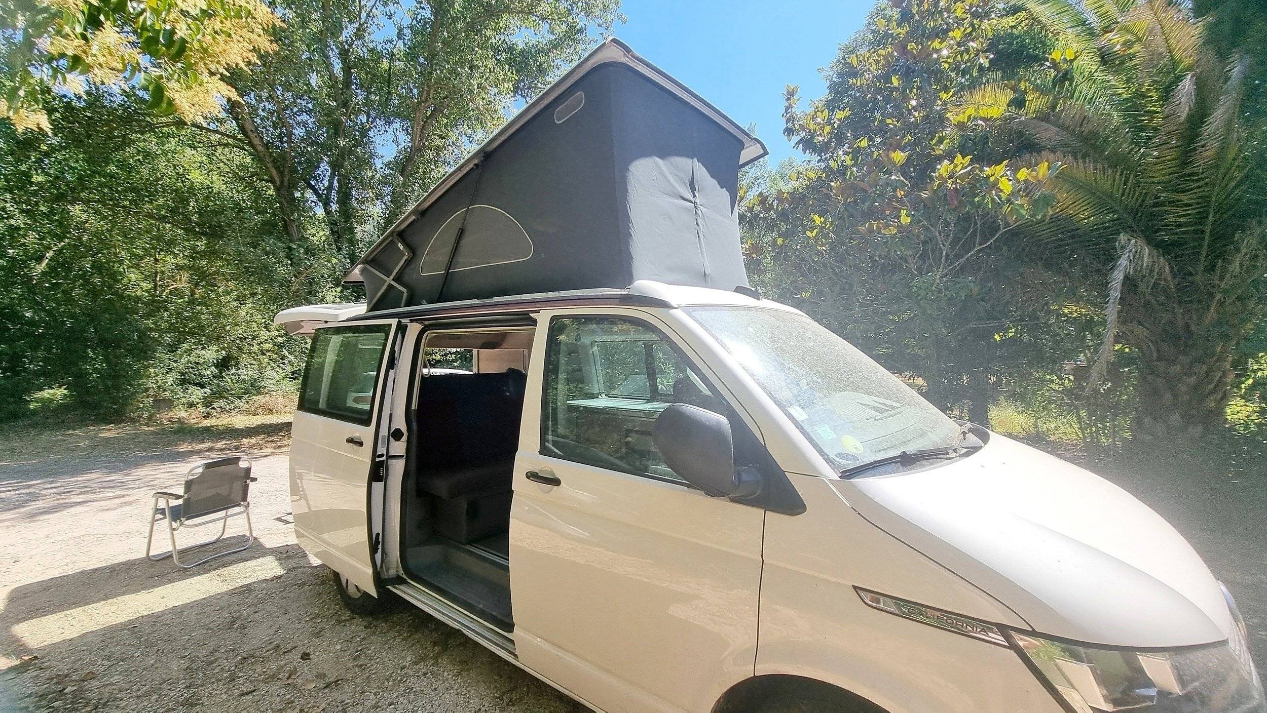 Volkswagen Volkswagen T6 California COAST