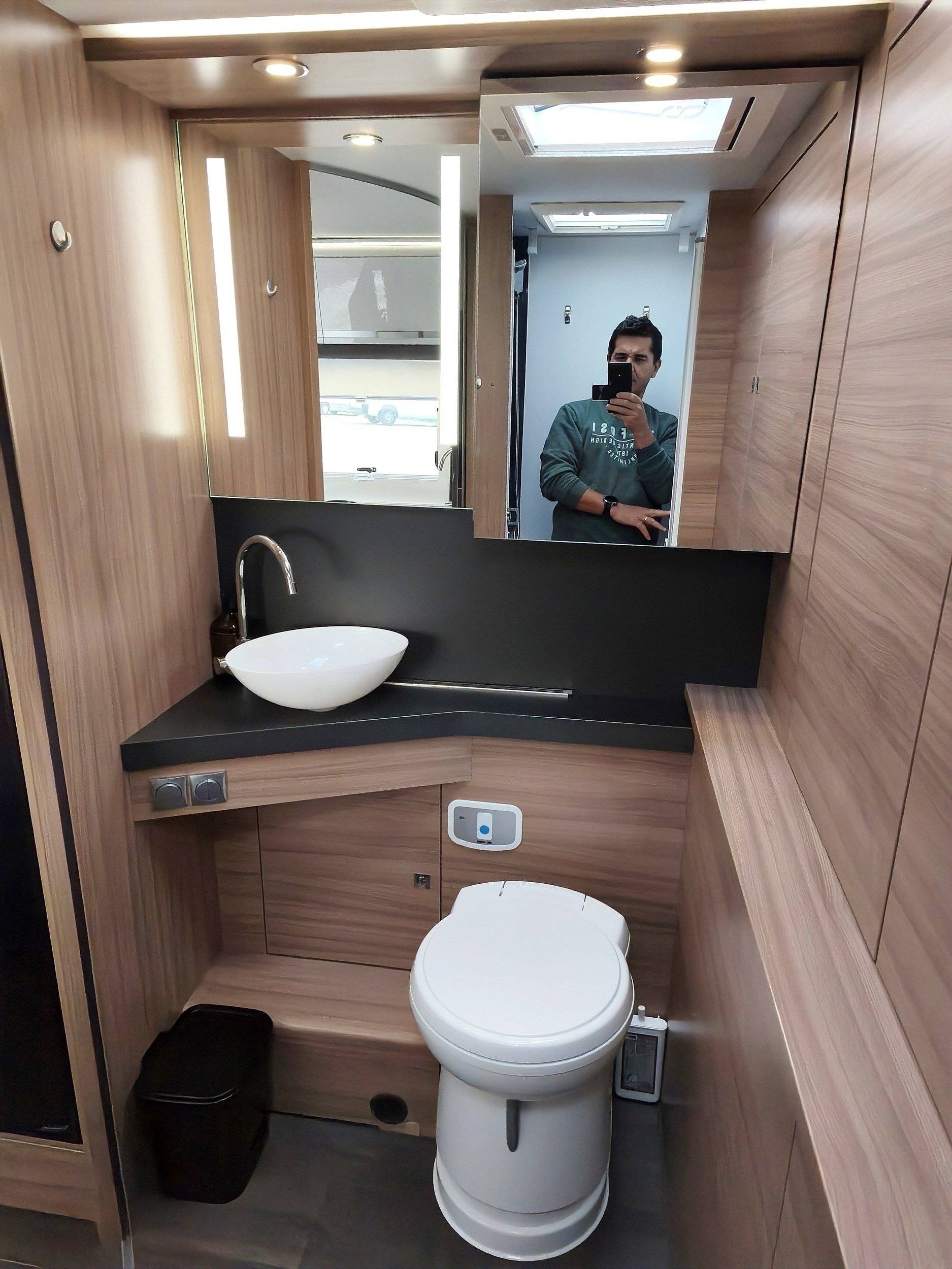 Adria Matrix Plus 600 DT