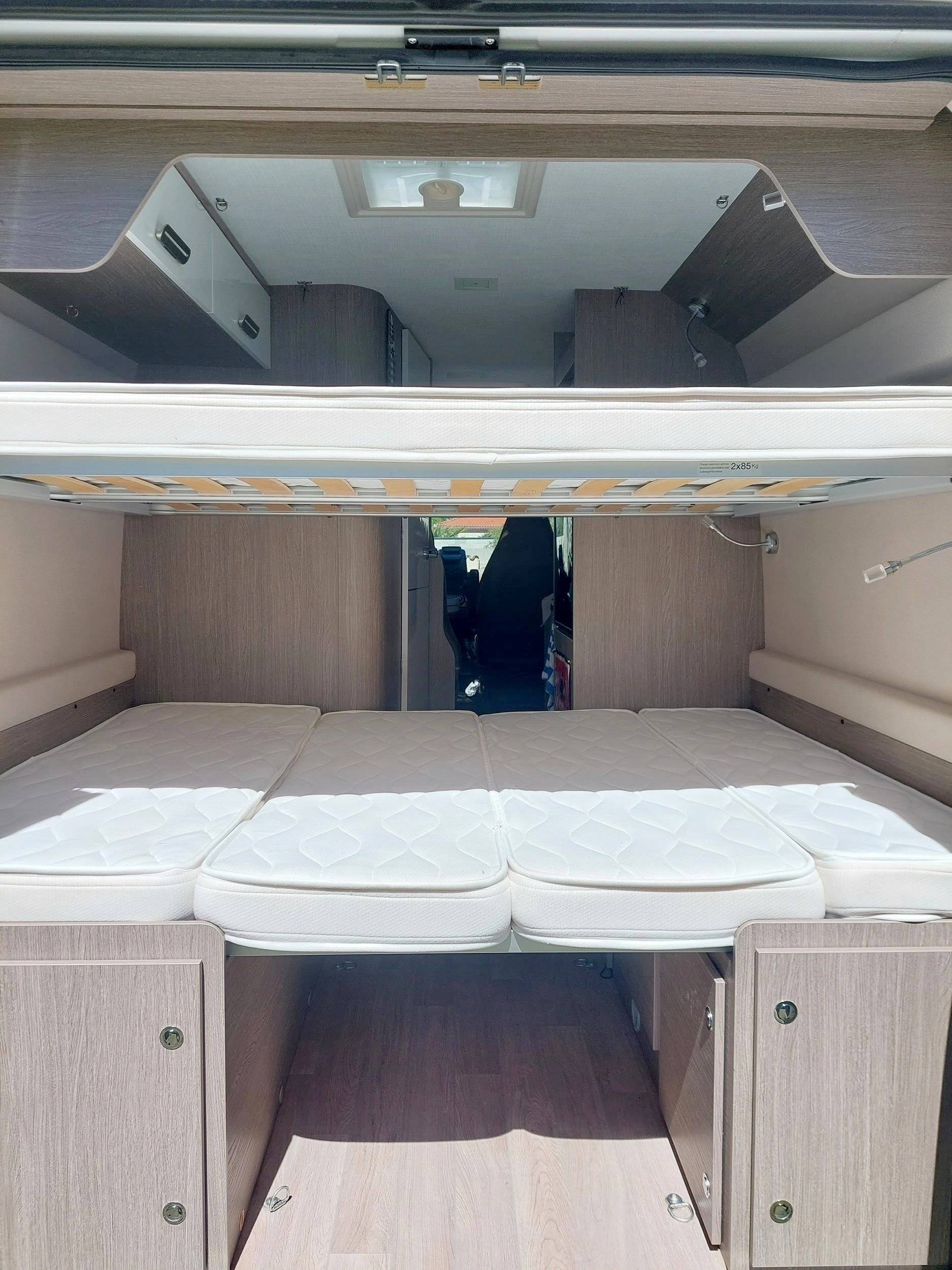 Challenger VANY 114 MAX