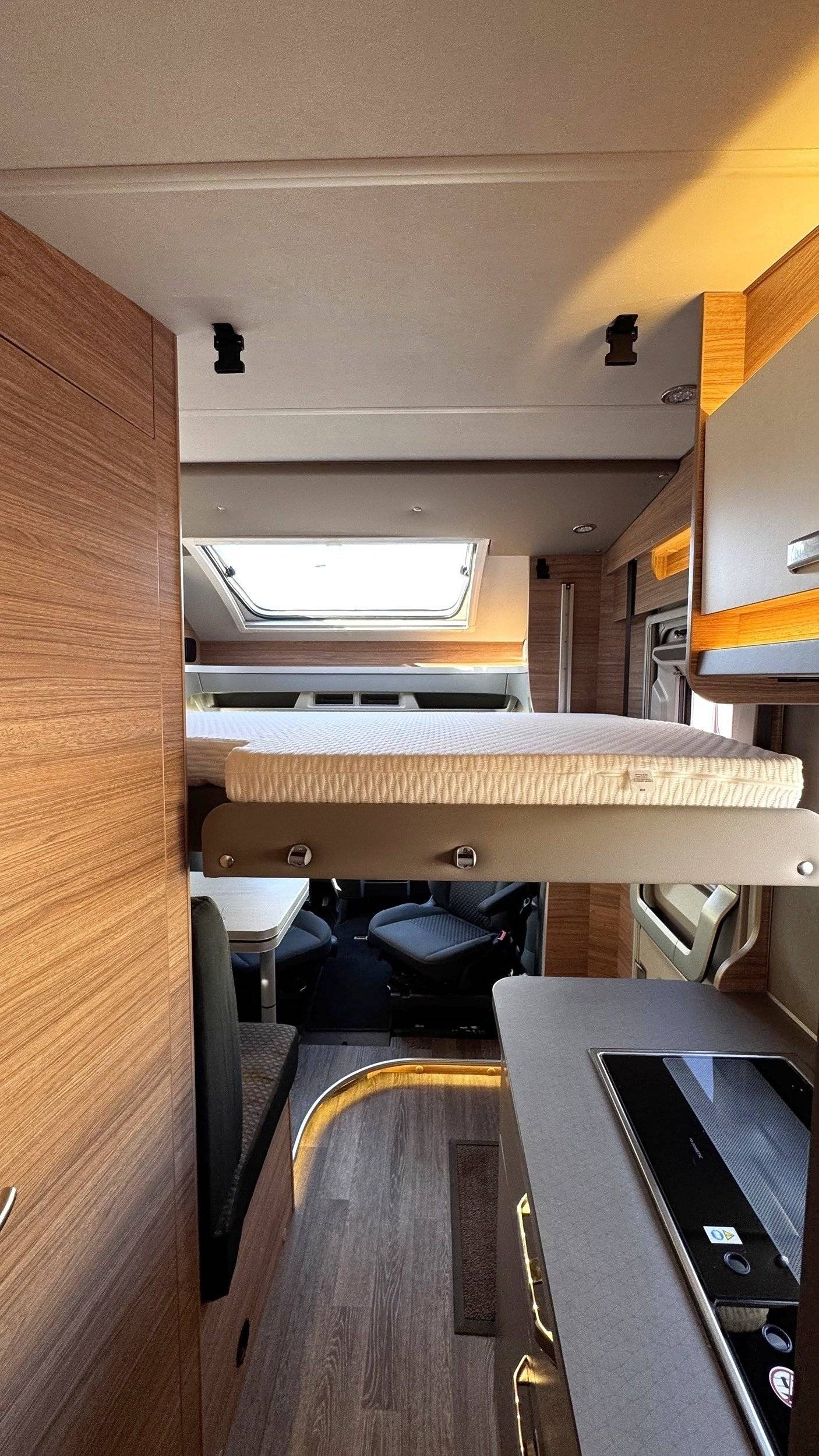 Weinsberg Carasuite 650 MEG