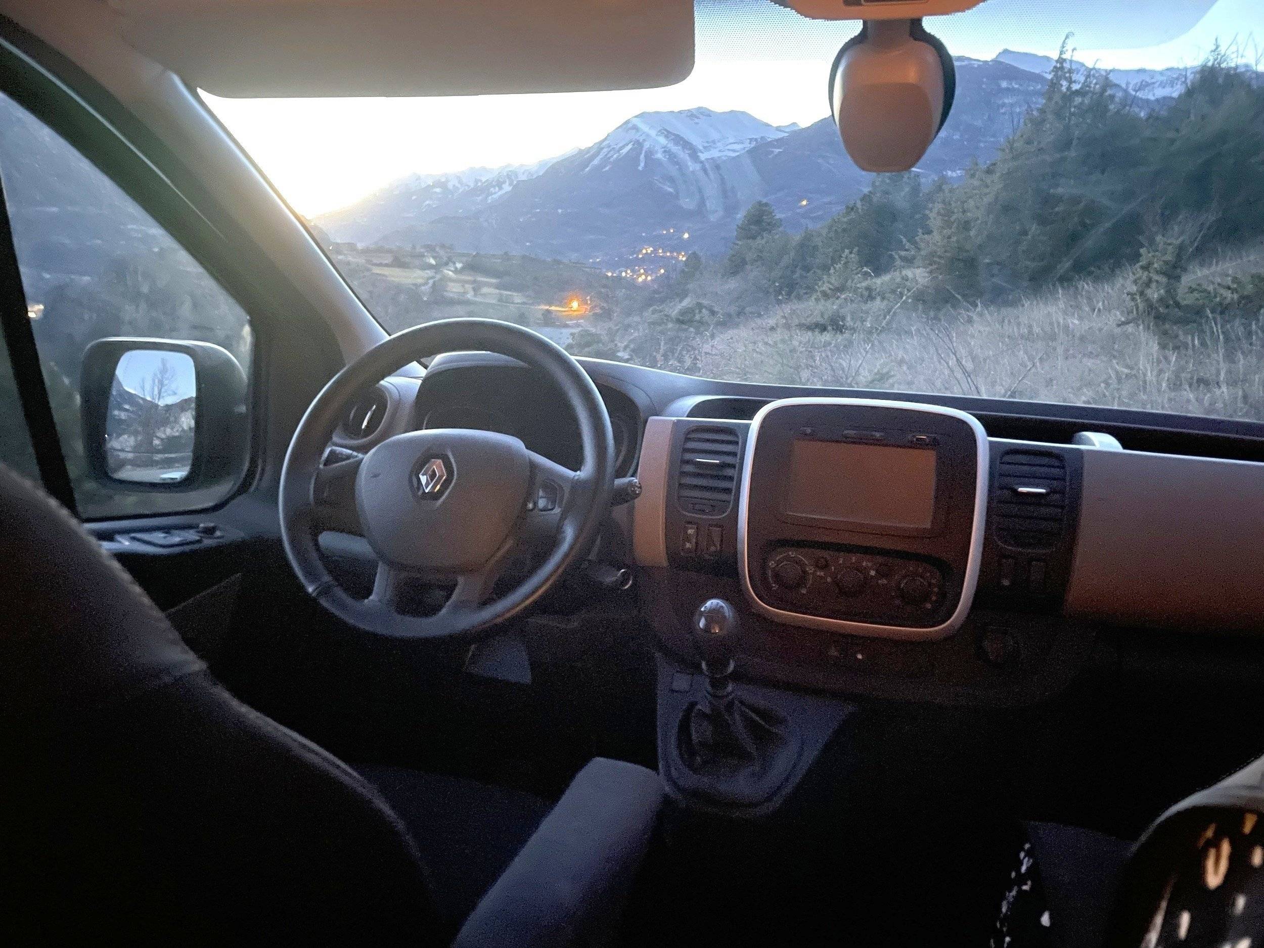 Renault Trafic3 L2H1 1,6 l 140 ch