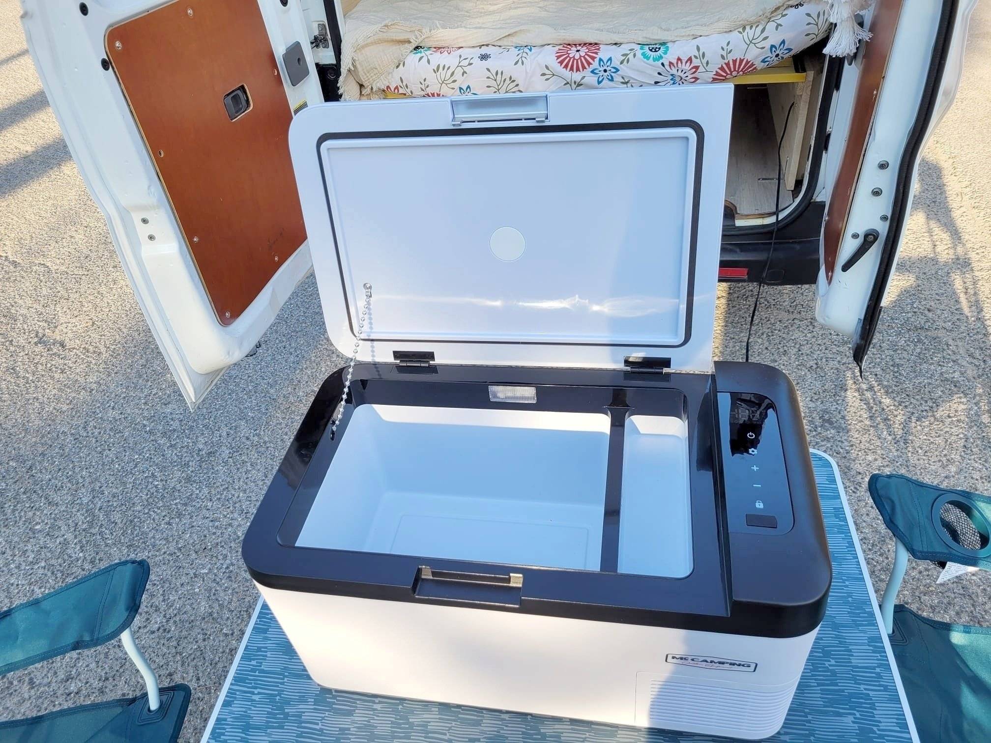 Alpes Camping-Car NV200