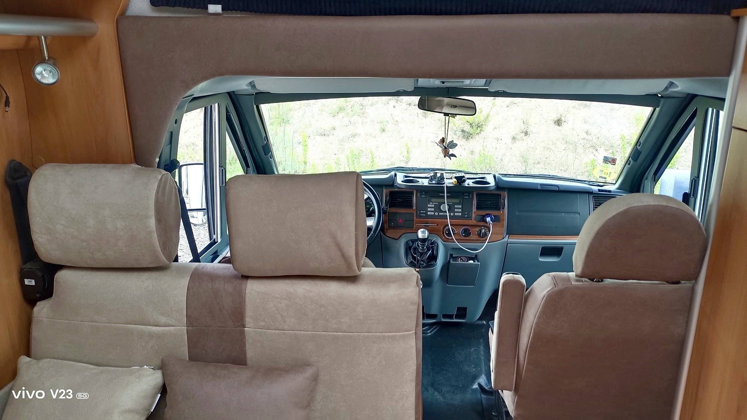 C642 cl Transit 2,2 l 140 ch