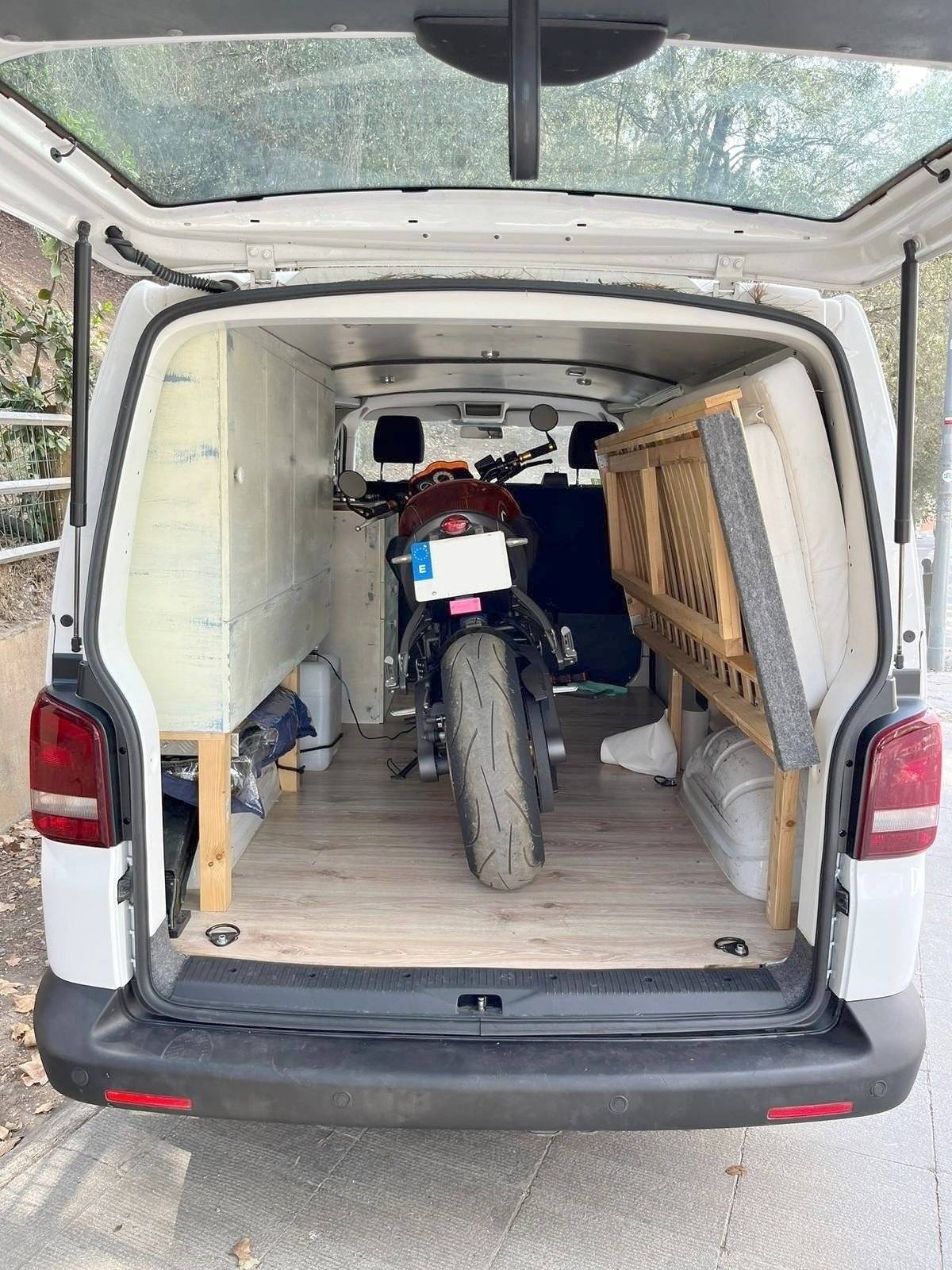 Volkswagen Volkswagen Transporter