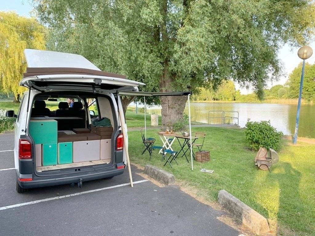 Combeing Combeing full