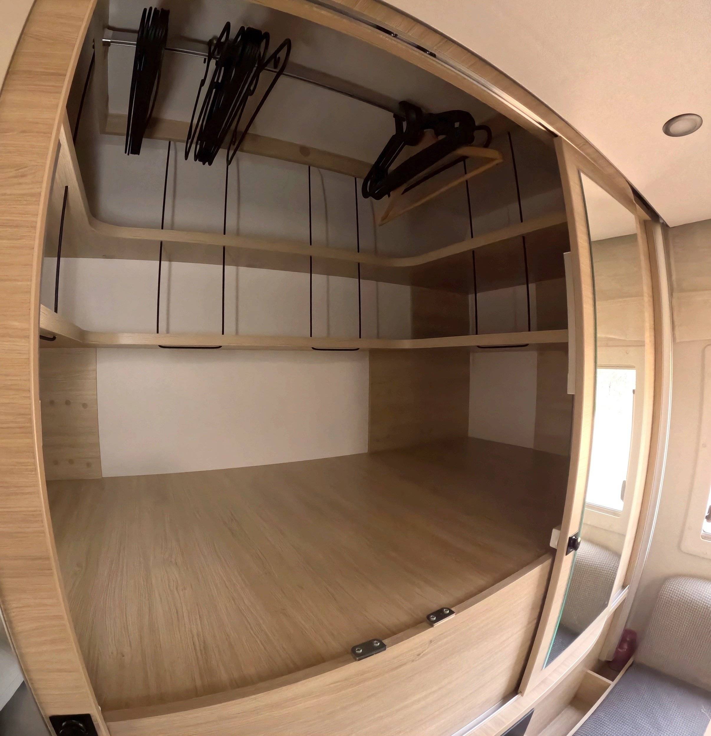 Challenger challenger 396