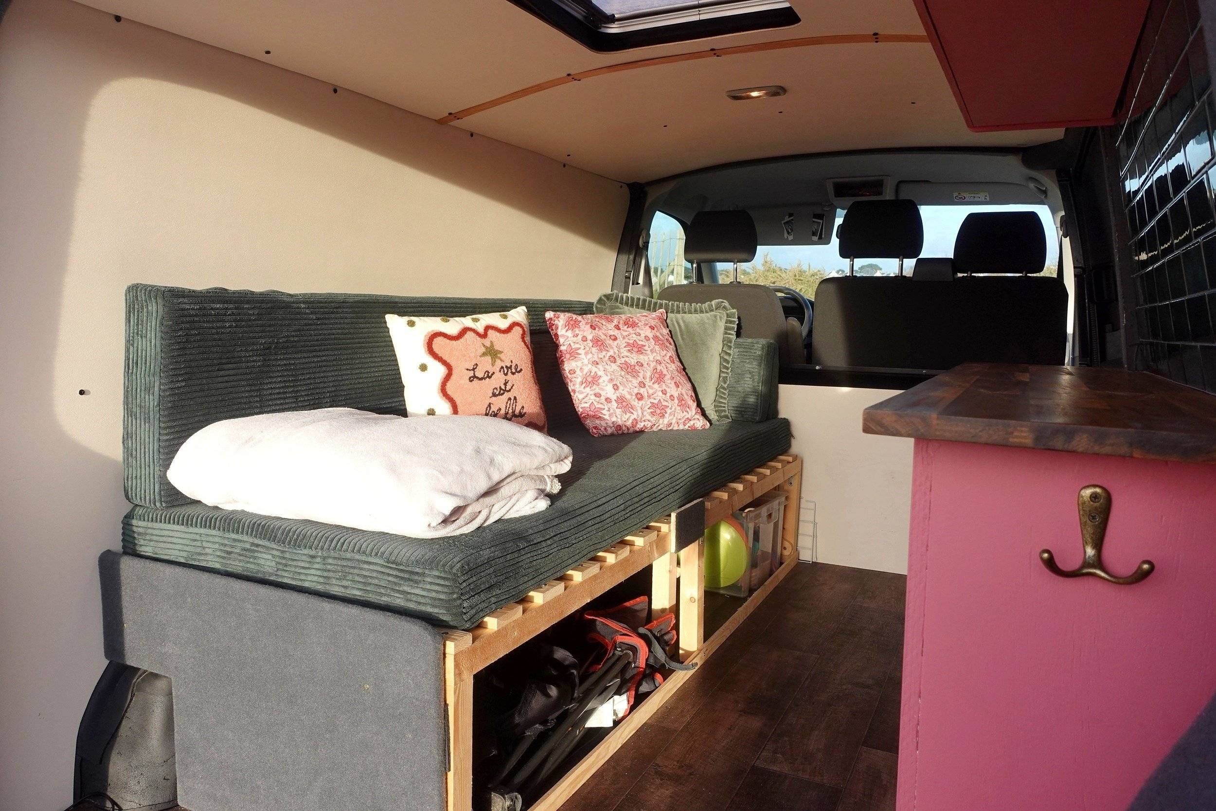 Essecke Volkswagen T6 Court L1H1 2 l 102 ch - Yescapa