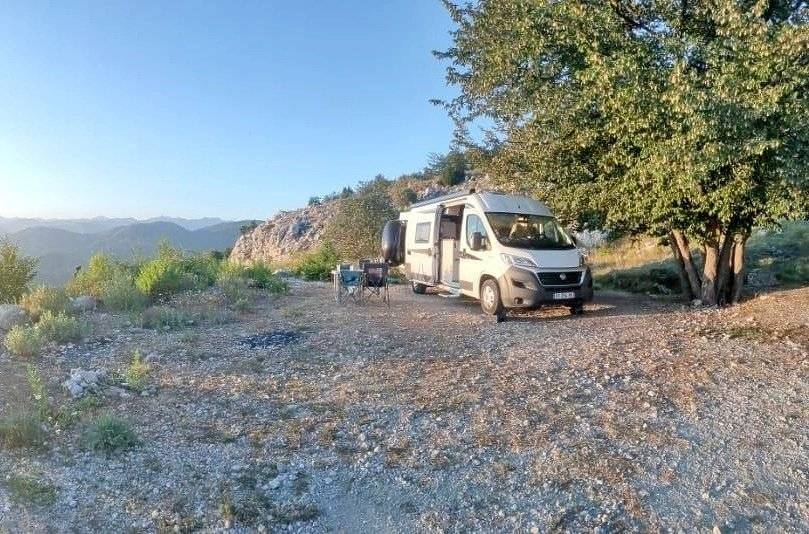 Font Vendôme Font vendôme Leader Van Duo