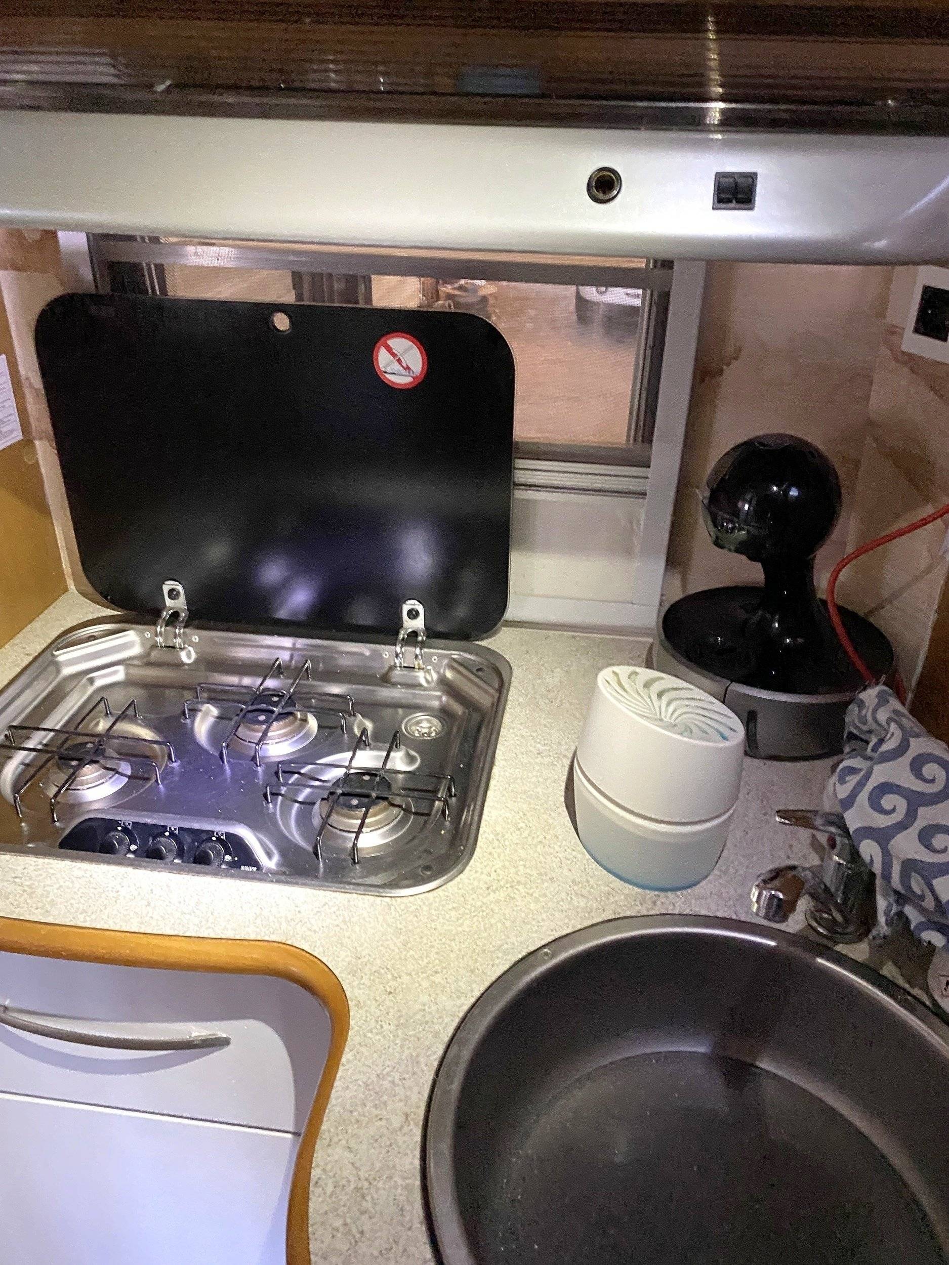 Eura Mobil Transit 2,4 l TDCi 140 ch.