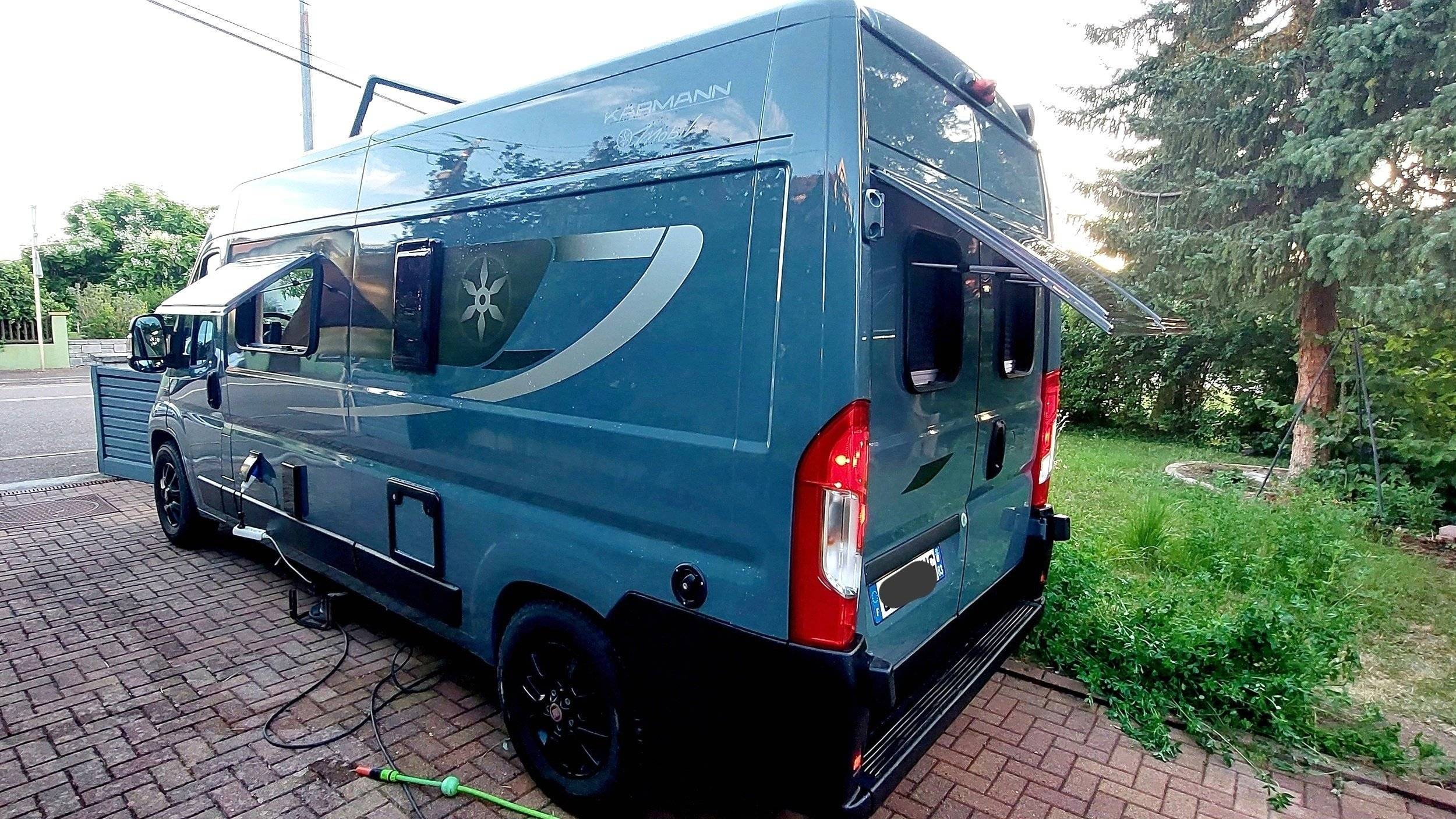 Rear view Fiat - Yescapa
