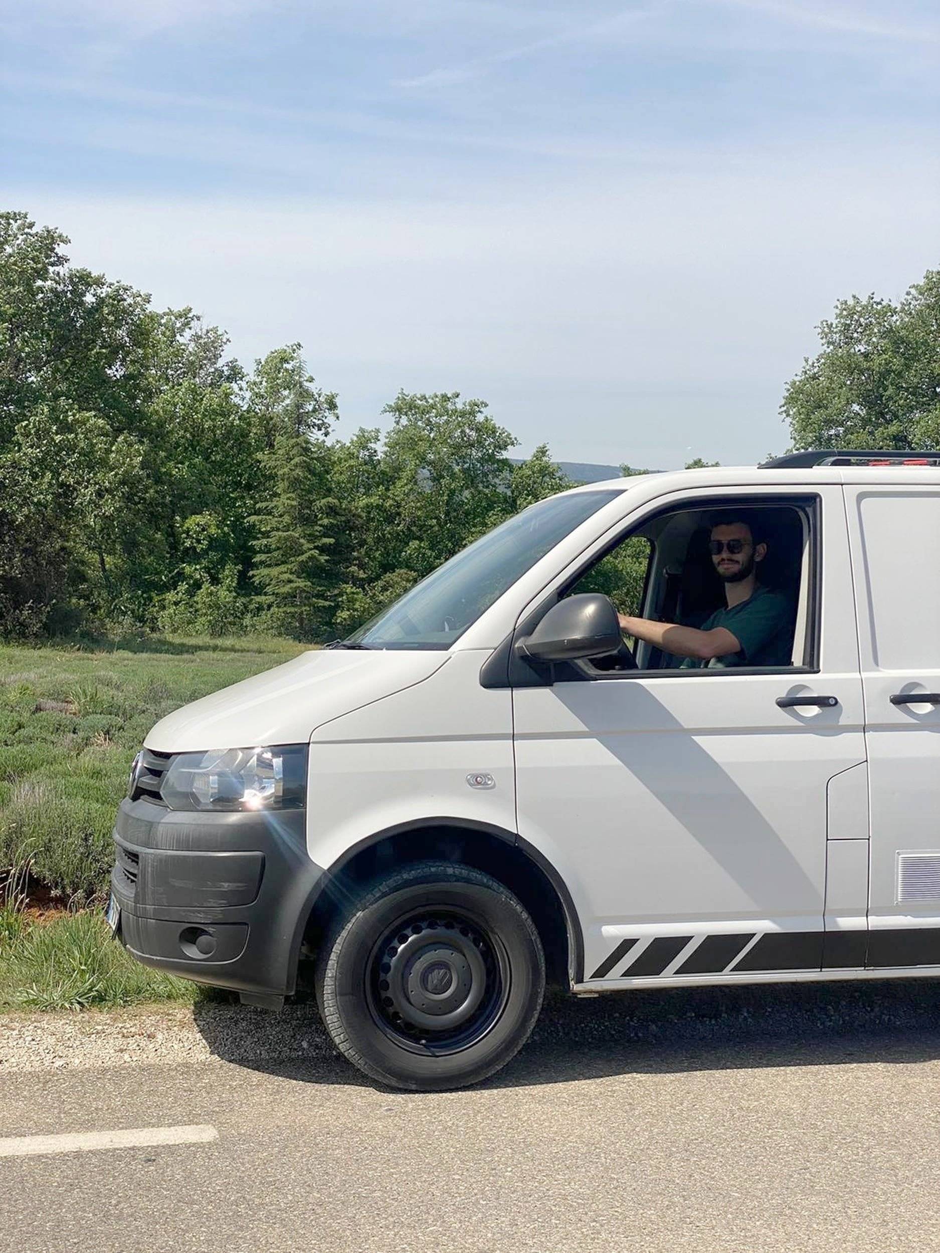 Volkswagen T5 2,0 l 114 ch