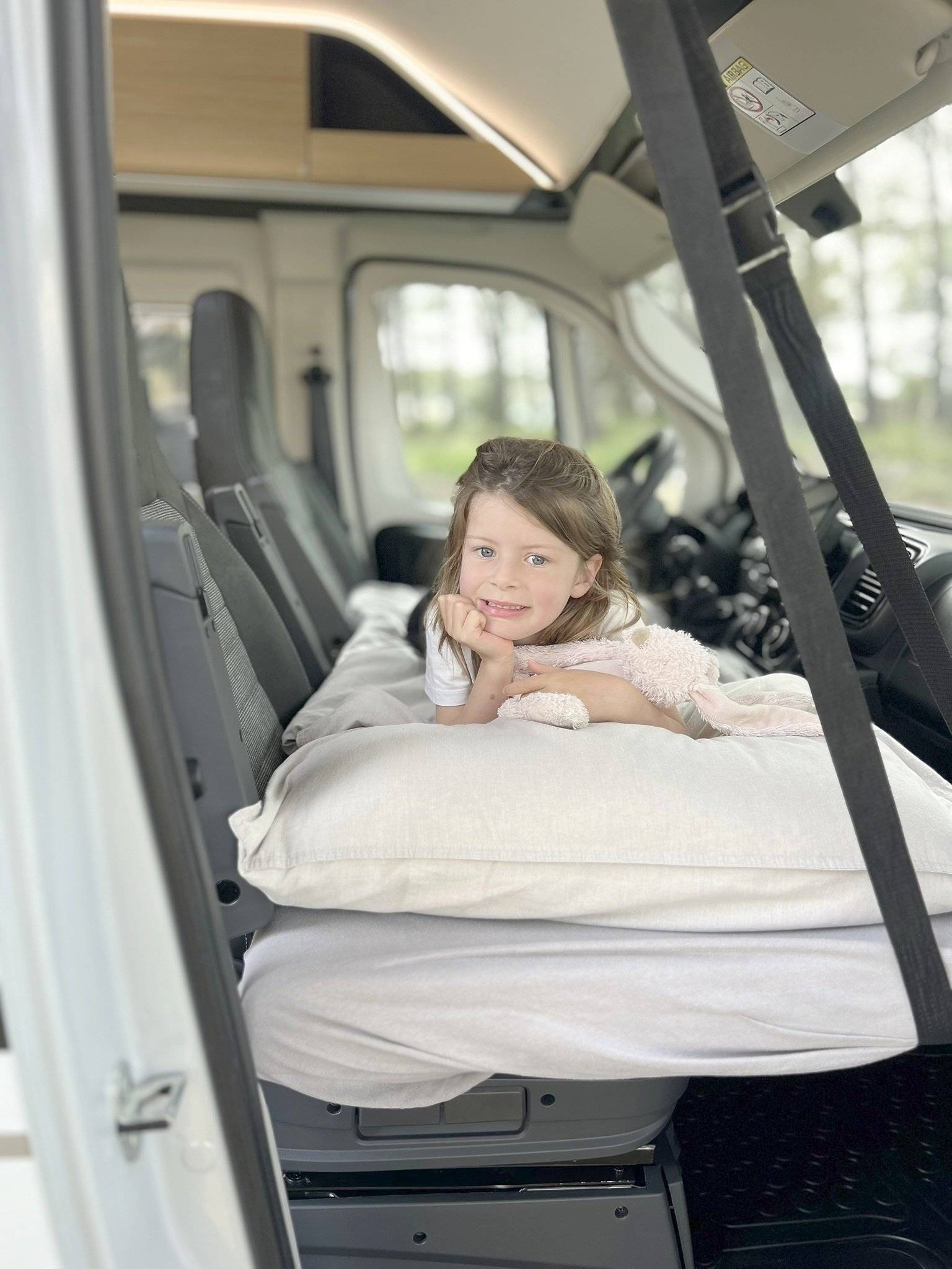 Adria Twin 640 SGX AUTOMATIC
