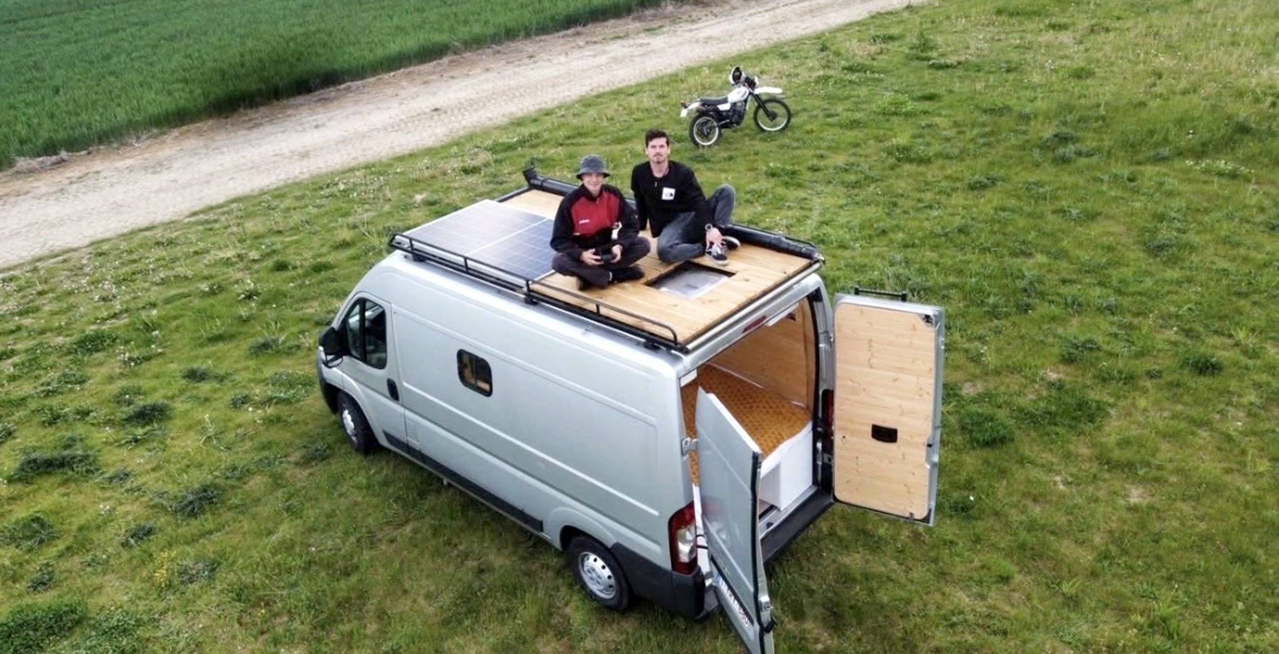 Berth Peugeot Boxer - Yescapa