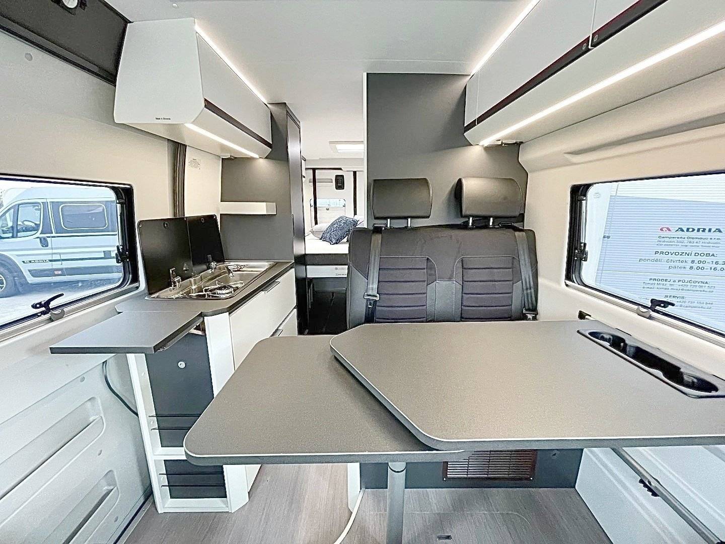 Adria Adria twin 640 sport SGX