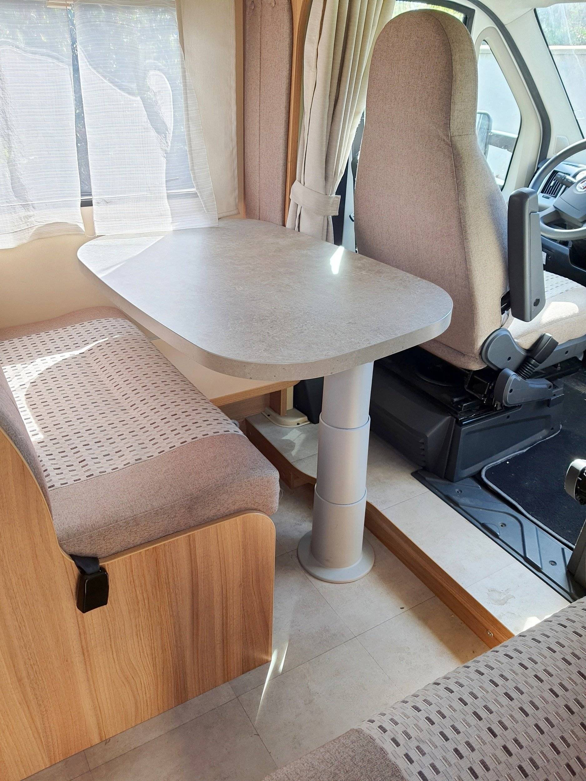 Camping-car Profilé 