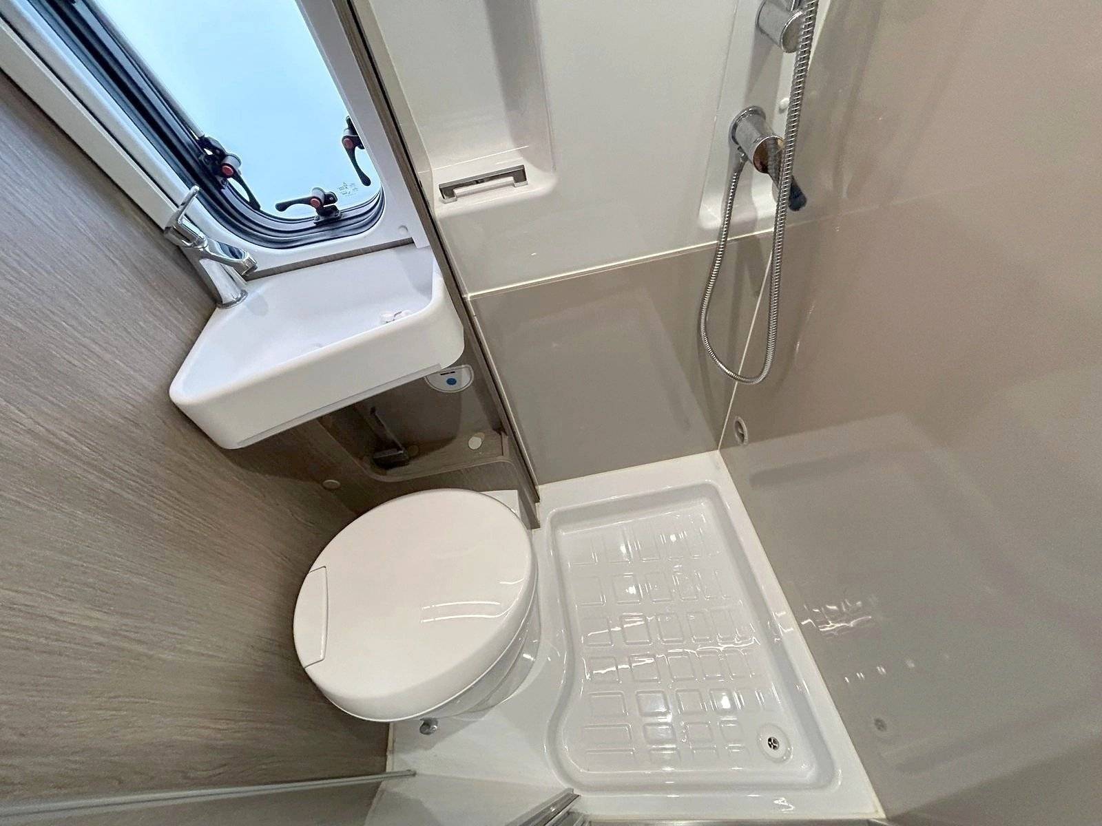 Challenger Challenger Vany v114max