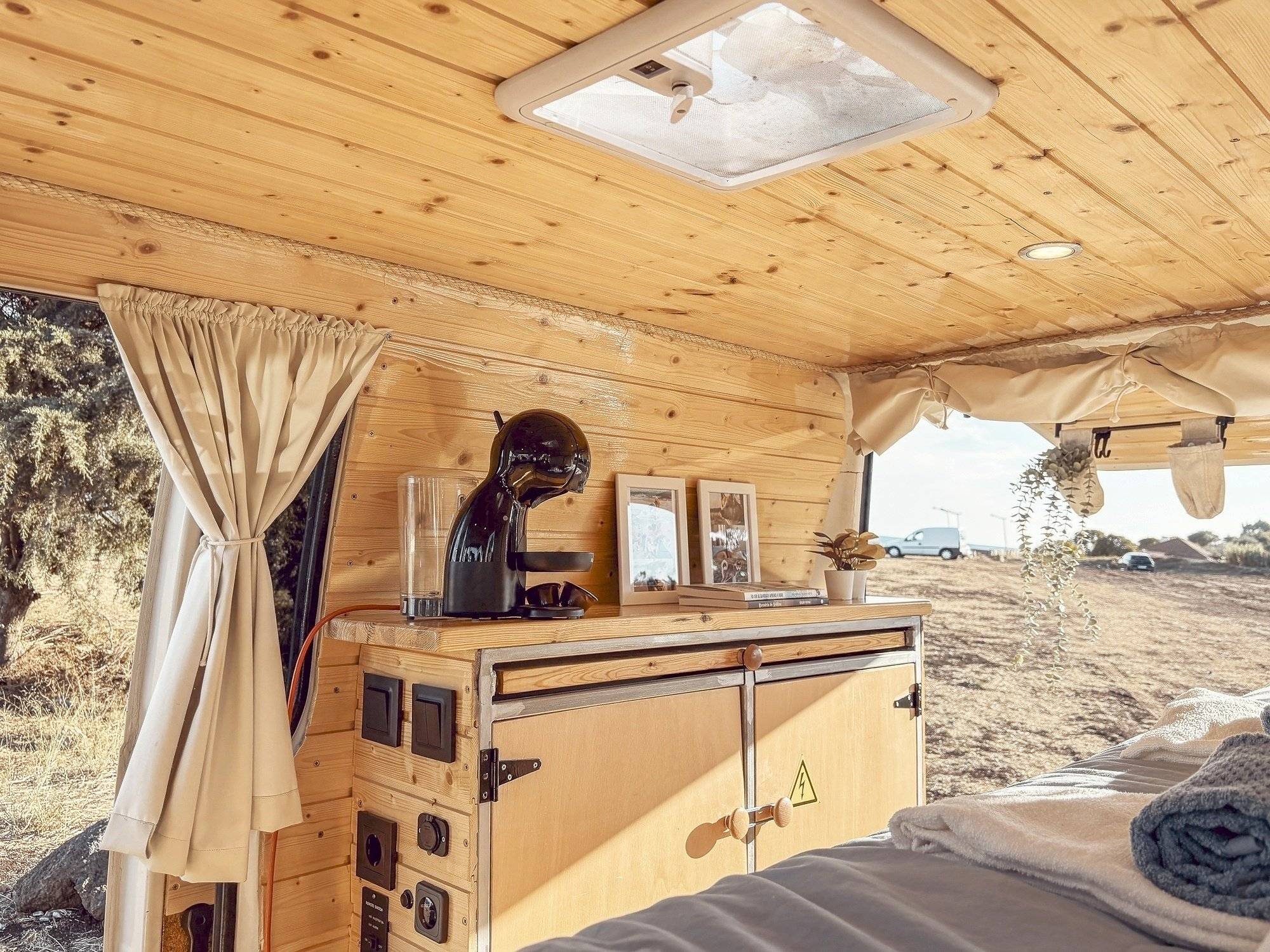 L300 Mitsubishi L300