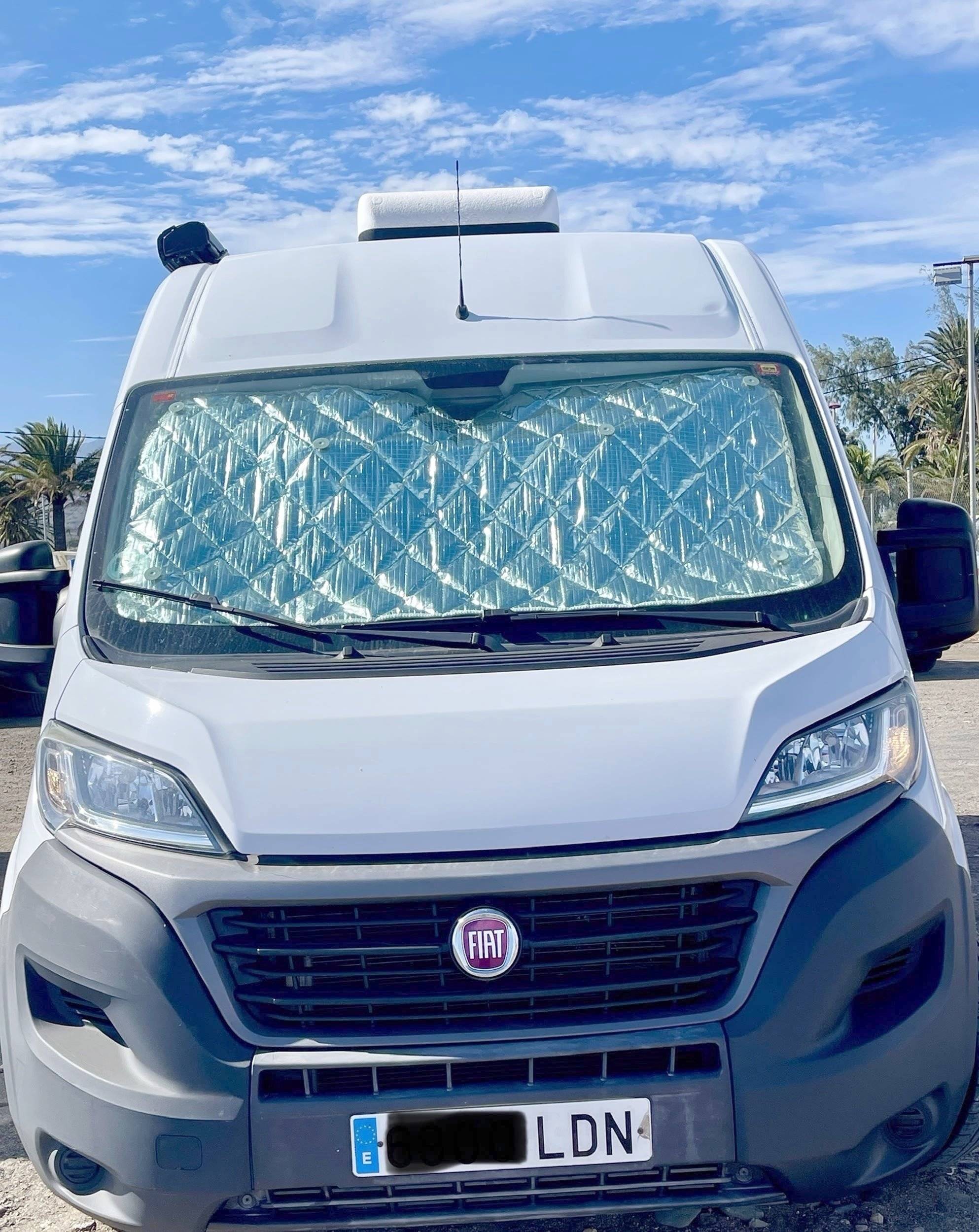Front view from 3/4 Fiat Ducato 2,3 l Multijet 130 ch. - Yescapa