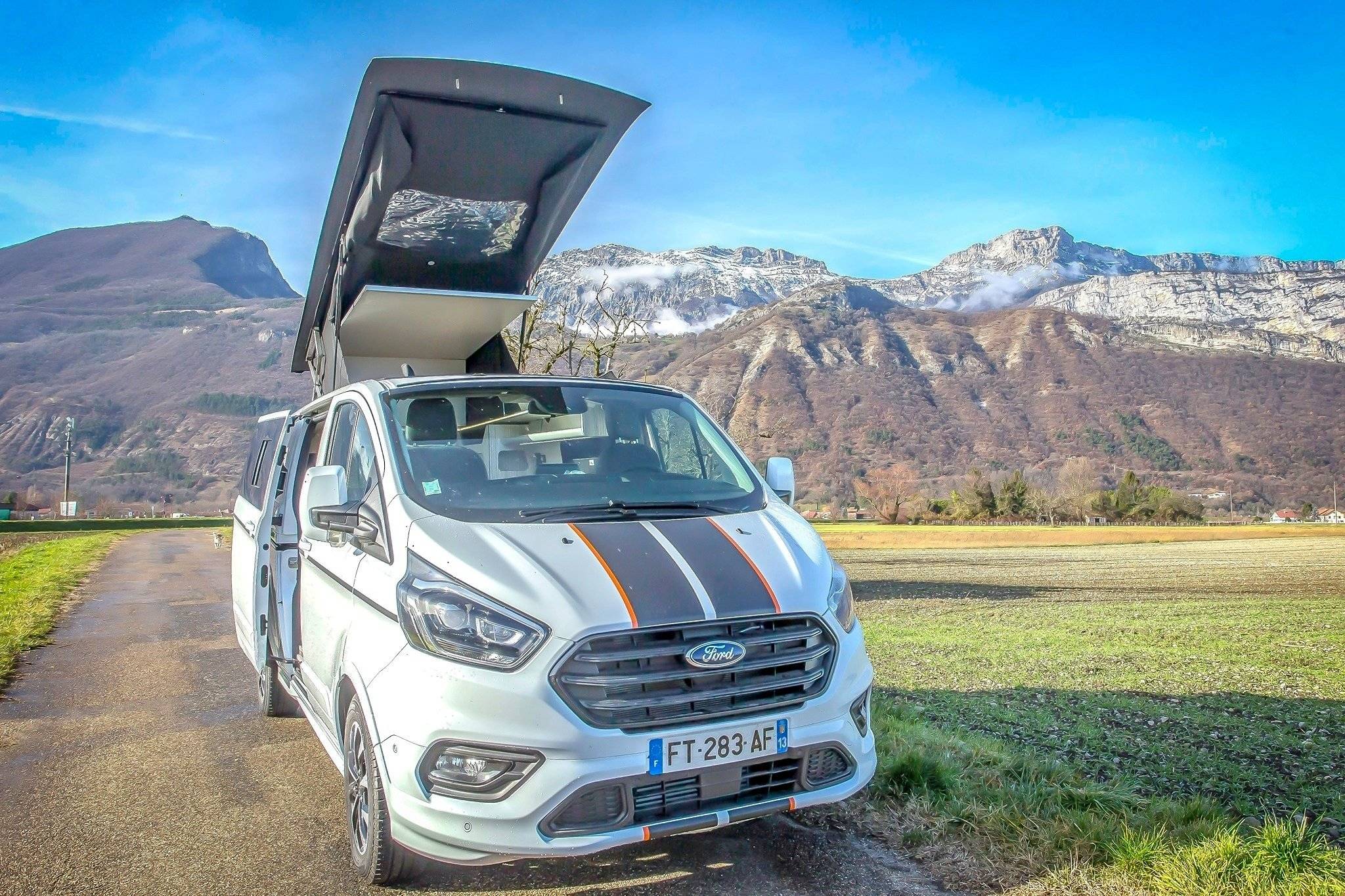 Ford Custom 2,2 l 130 ch