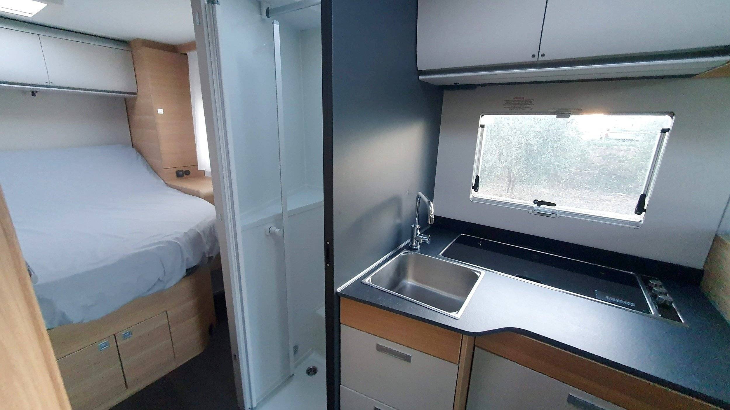 Adria Adria Matrix Axess 670 SC