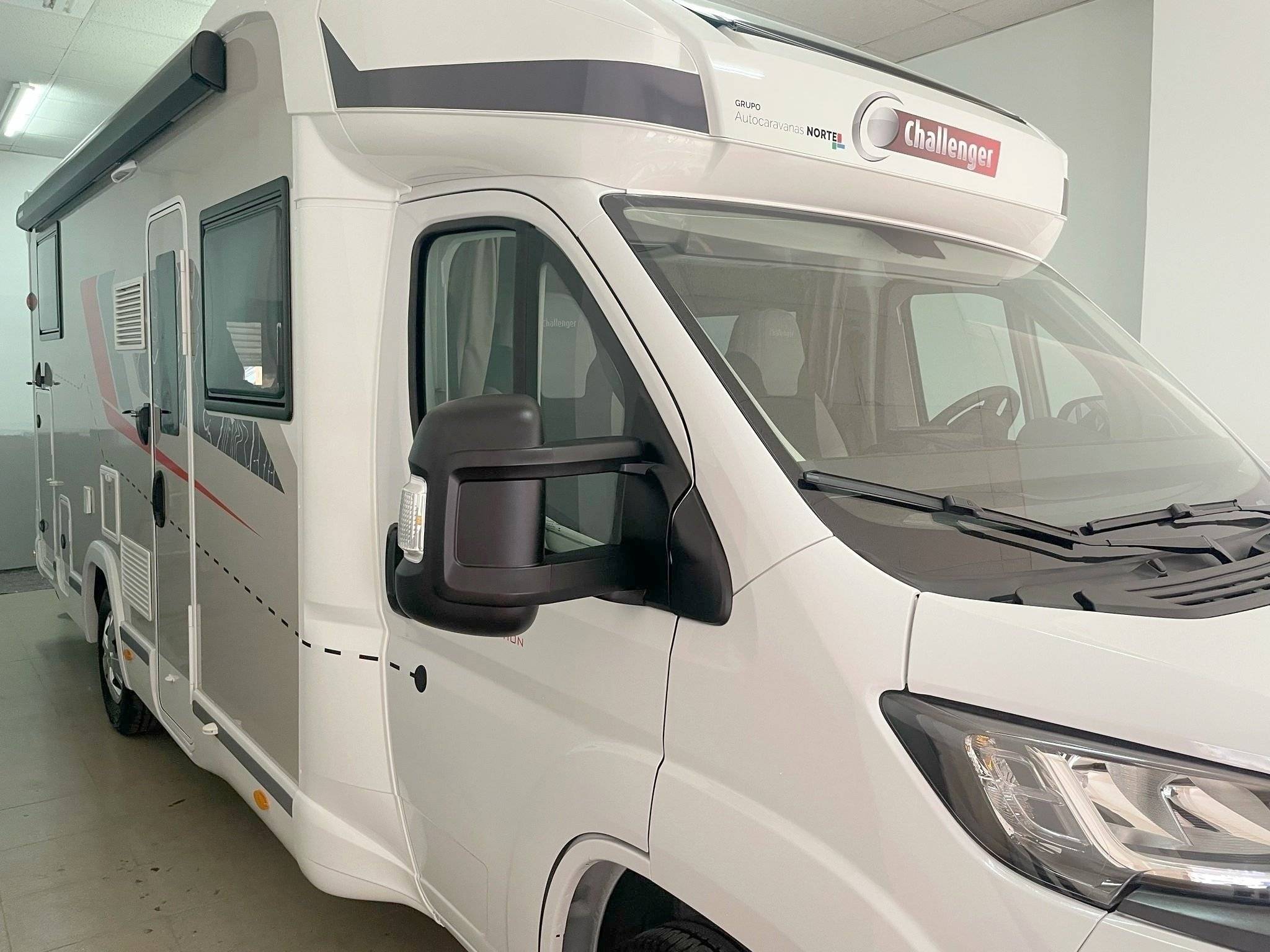 Challenger Challenger 384