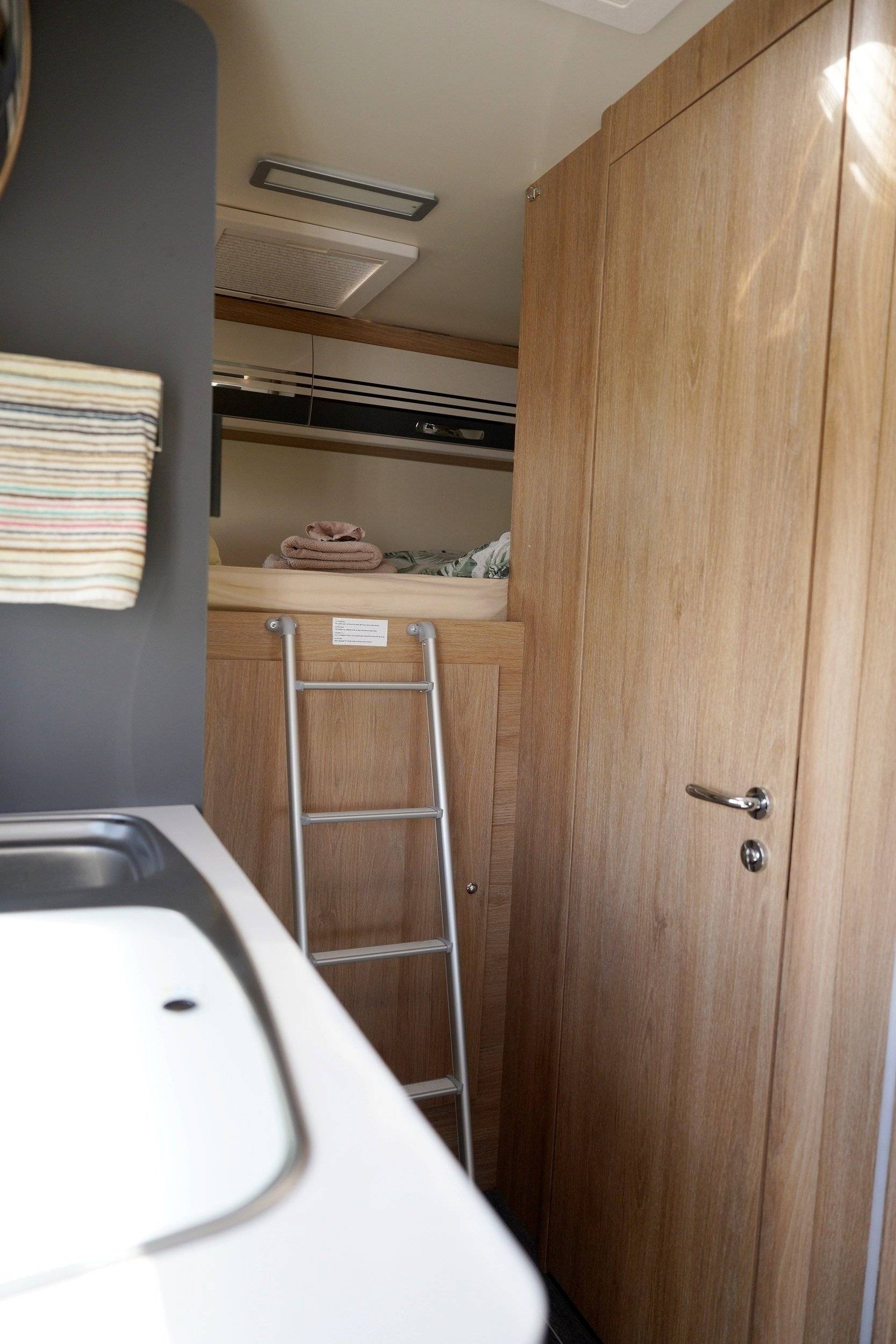 Car Caravane CARAVAN  