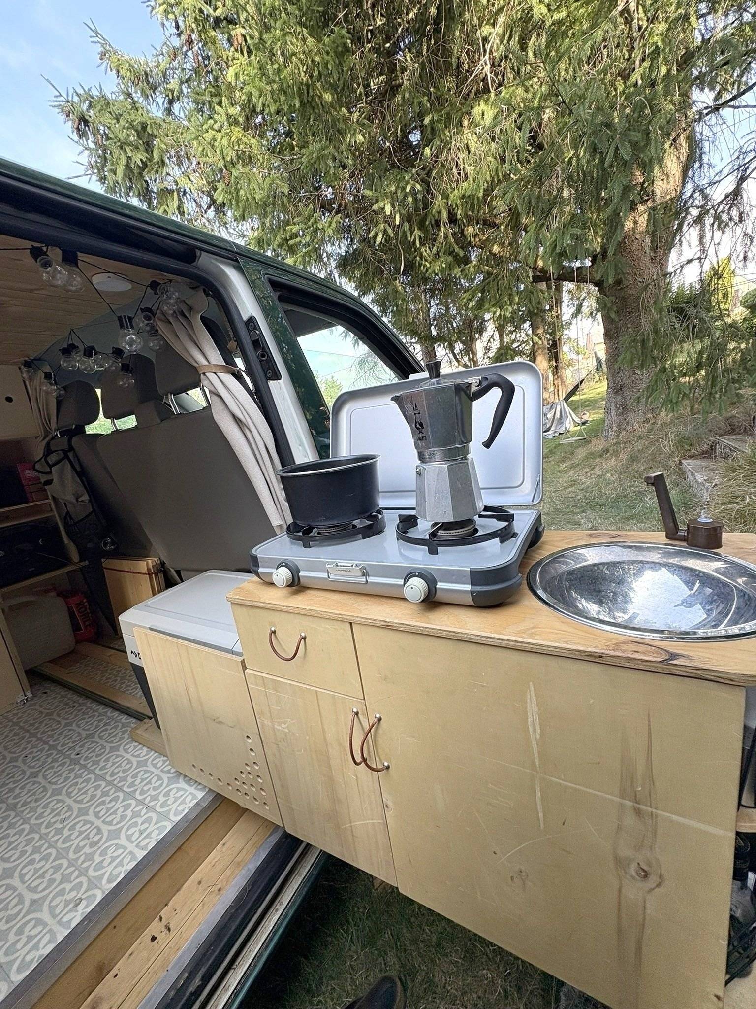 Kochnische Volkswagen T5 2,0 l 140 ch - Yescapa