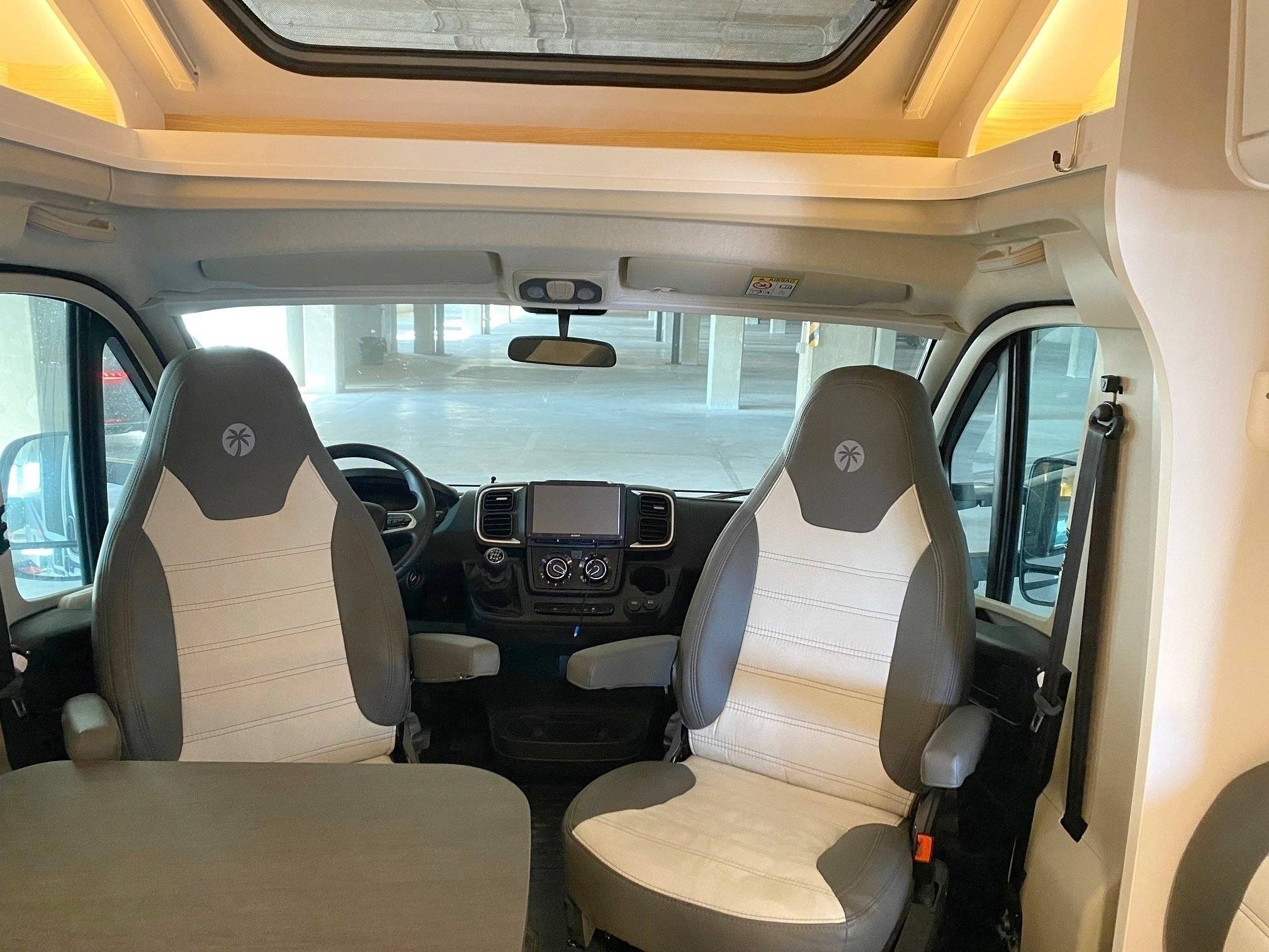 Sunlight T-68 Adventure Edition