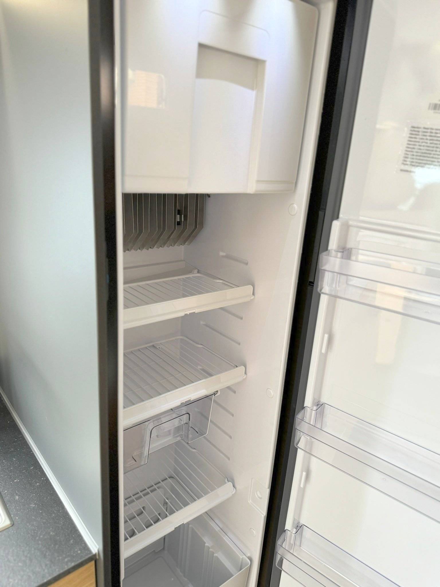 Adria ADRIA CORAL AXESS XL 670 DK