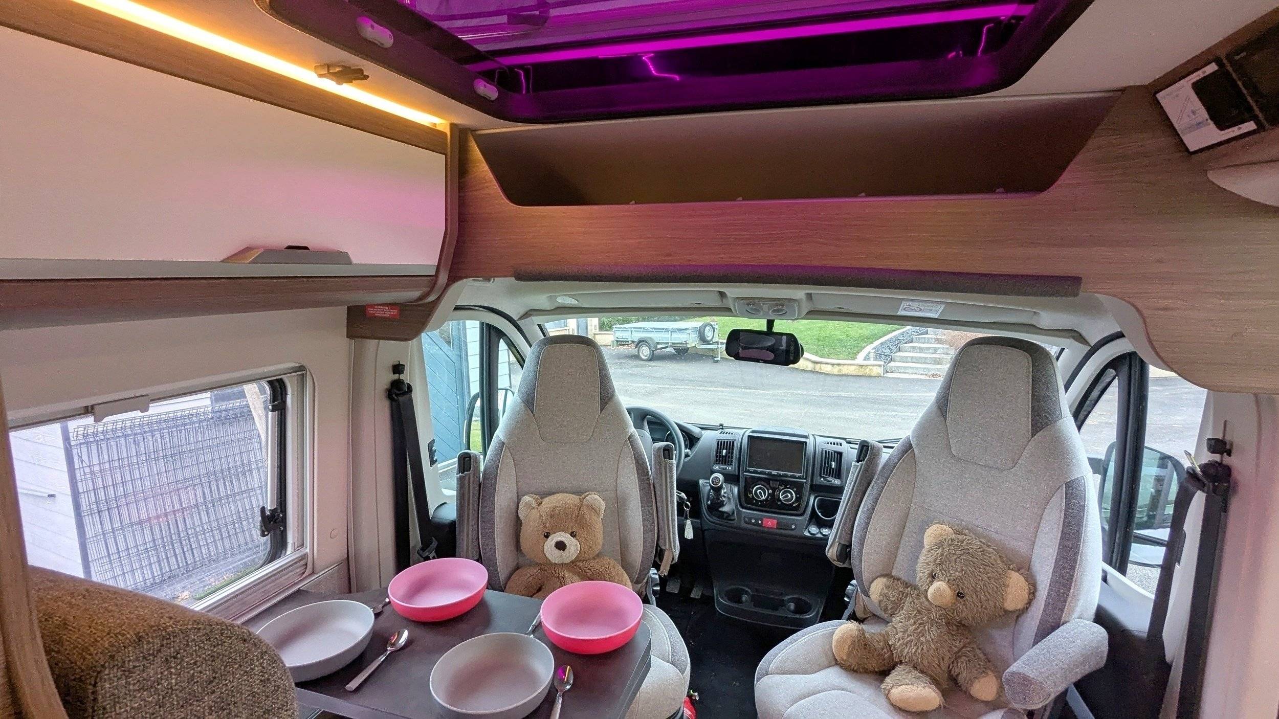 Área de jantar Fiat Fiat ducato - Yescapa