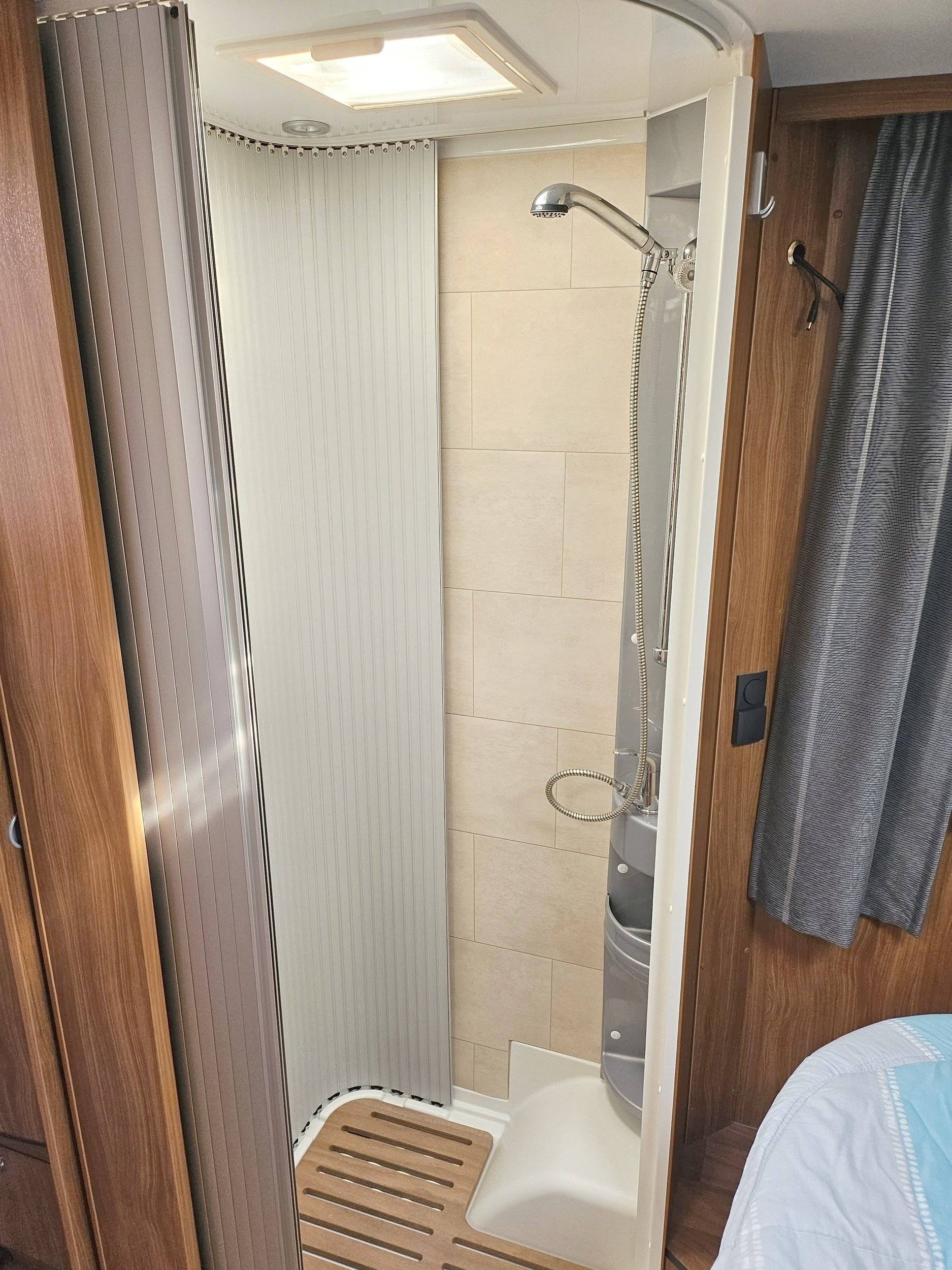 Dethleffs T 7150-2 Dbm