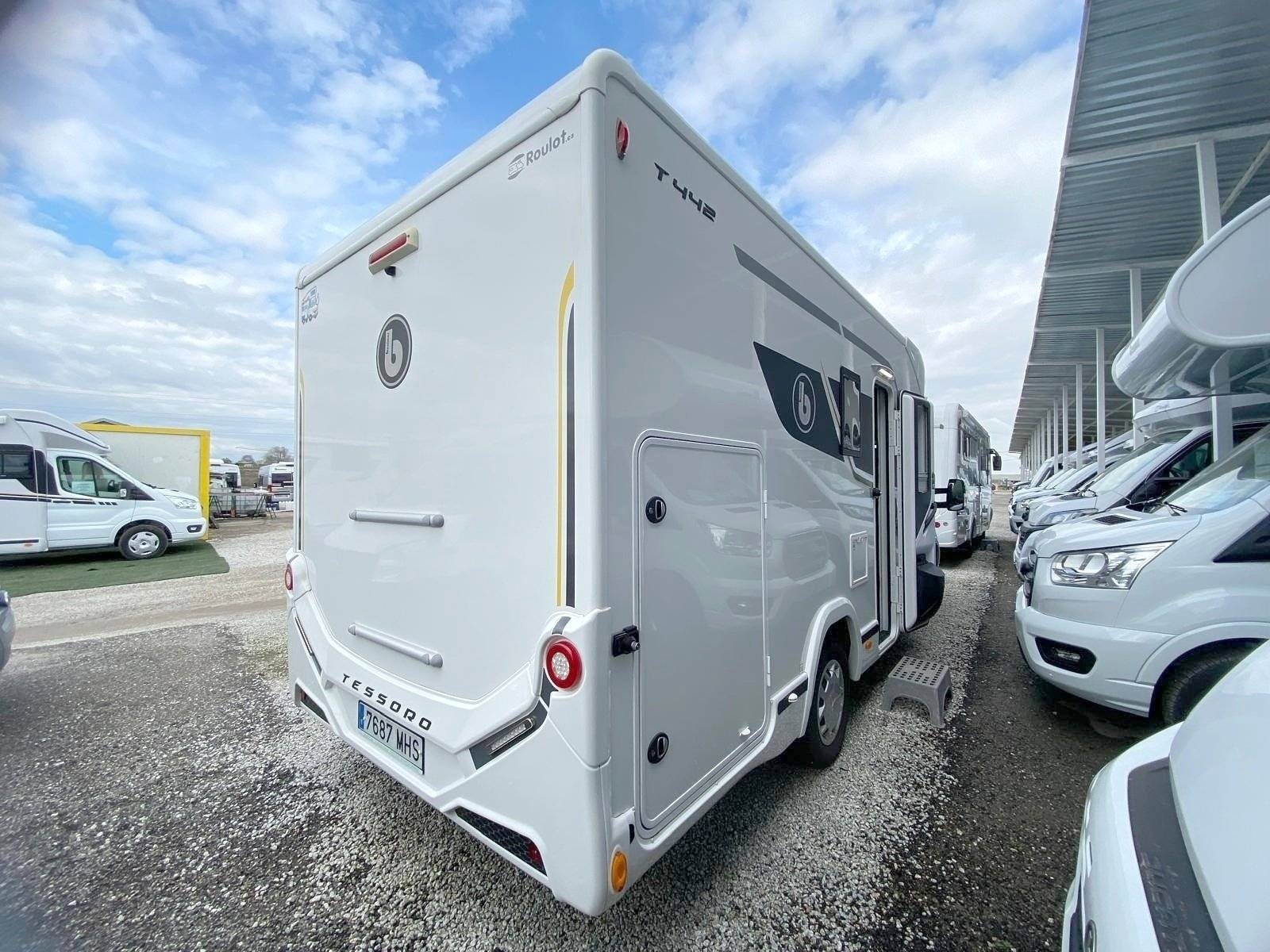 Benimar 442