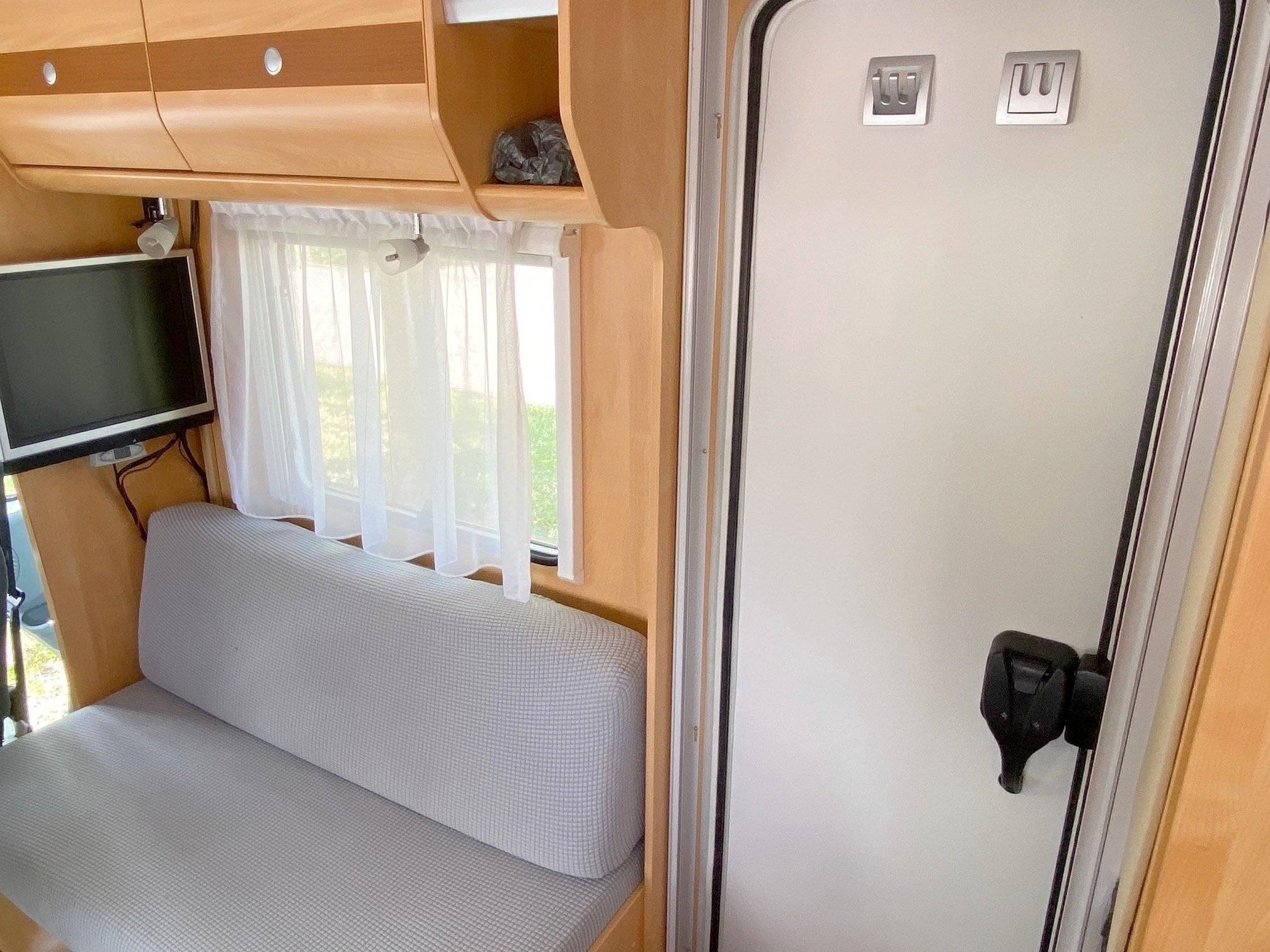 Sunlight ford transit