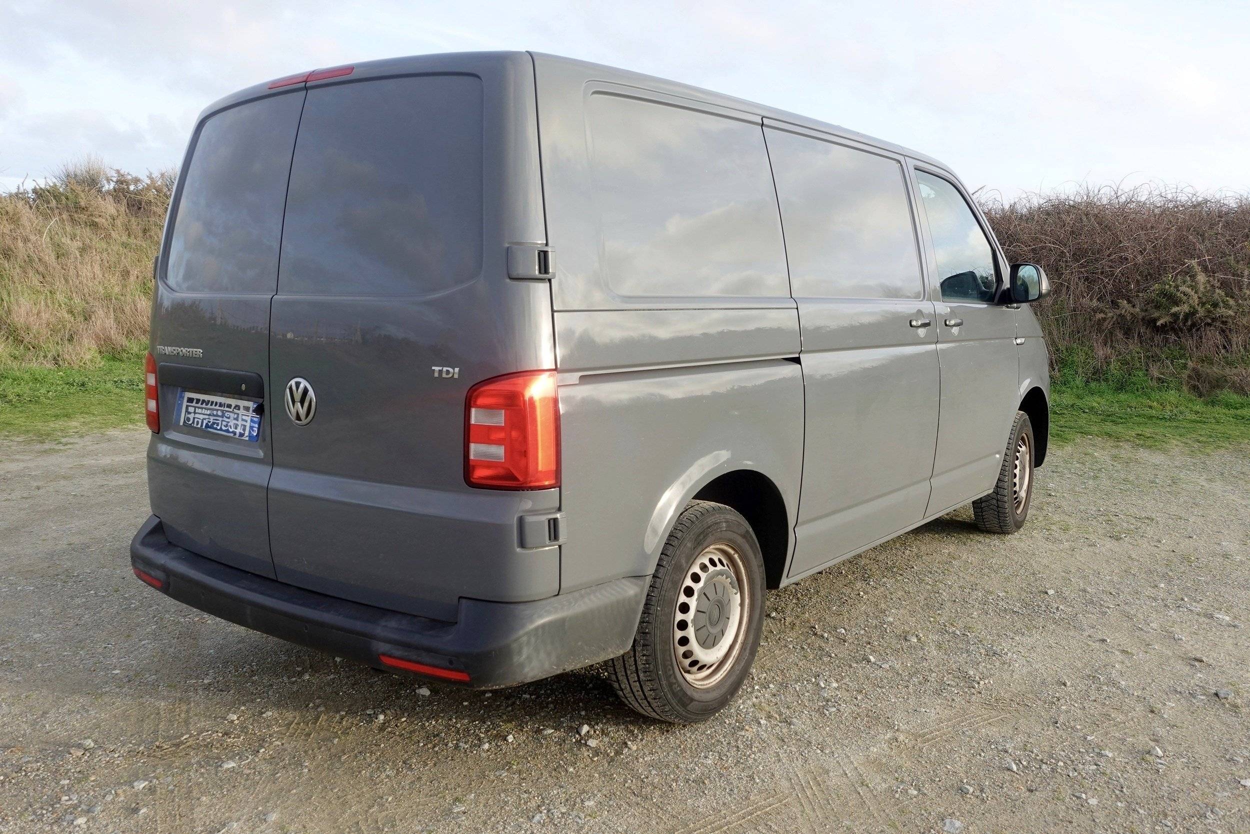 Volkswagen T6 Court L1H1 2 l 102 ch