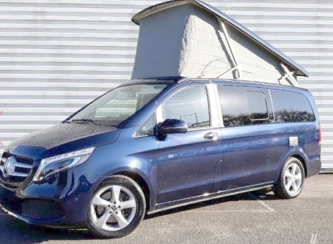 Front view from 3/4 Mercedes 2,2 l CDI 160 ch. - Yescapa