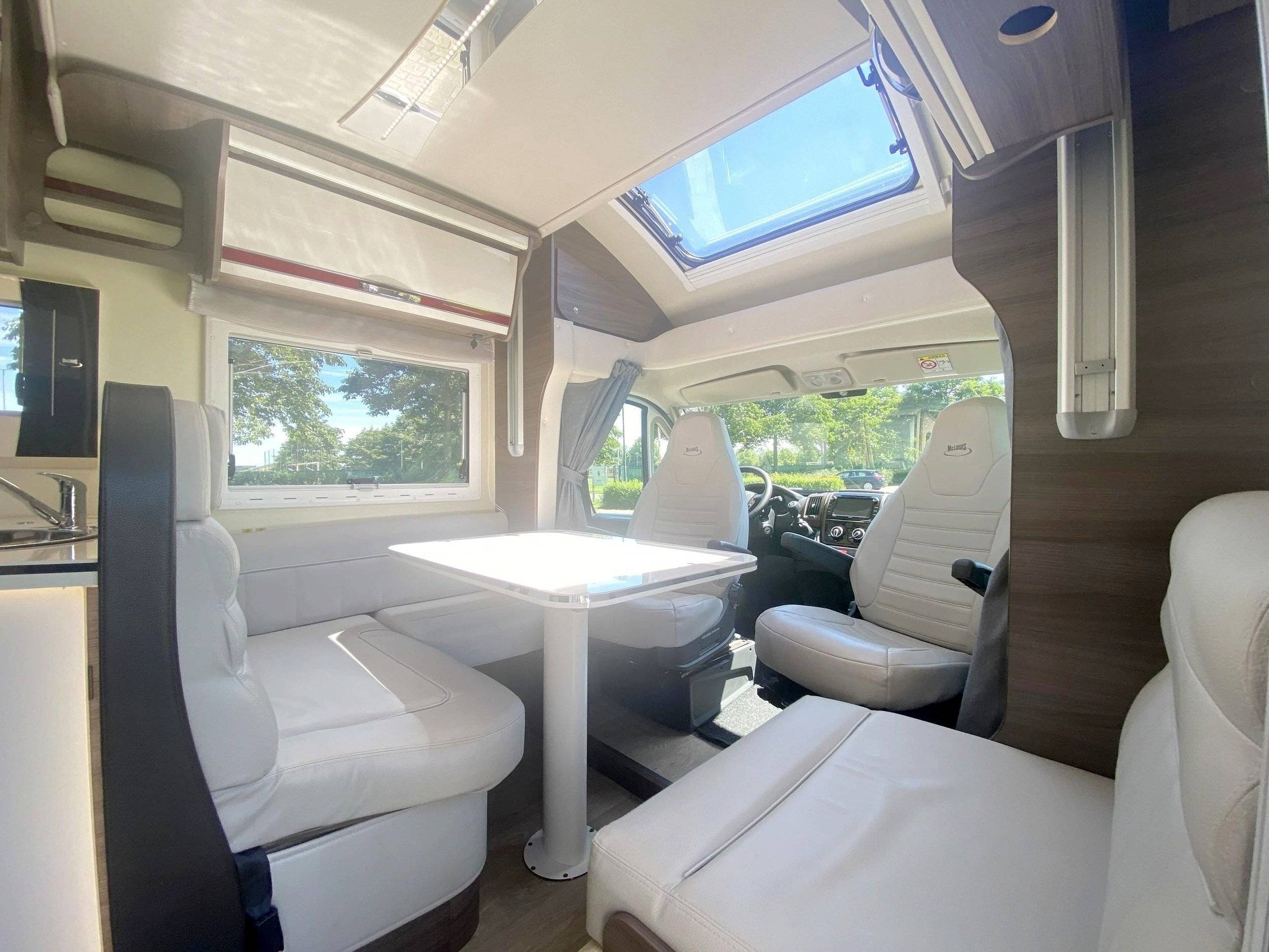 McLouis 