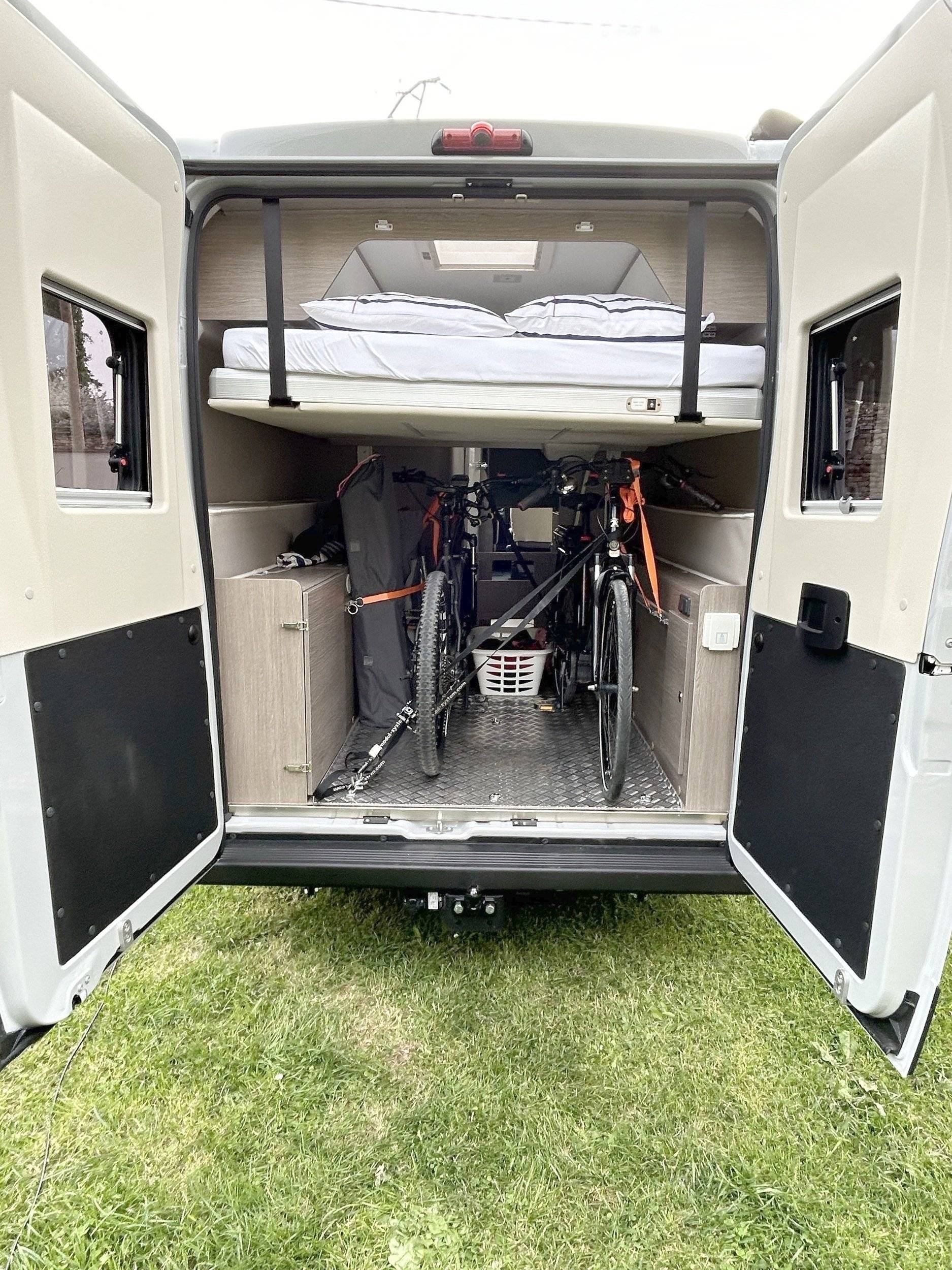 Challenger challenger V210 Edition VIP