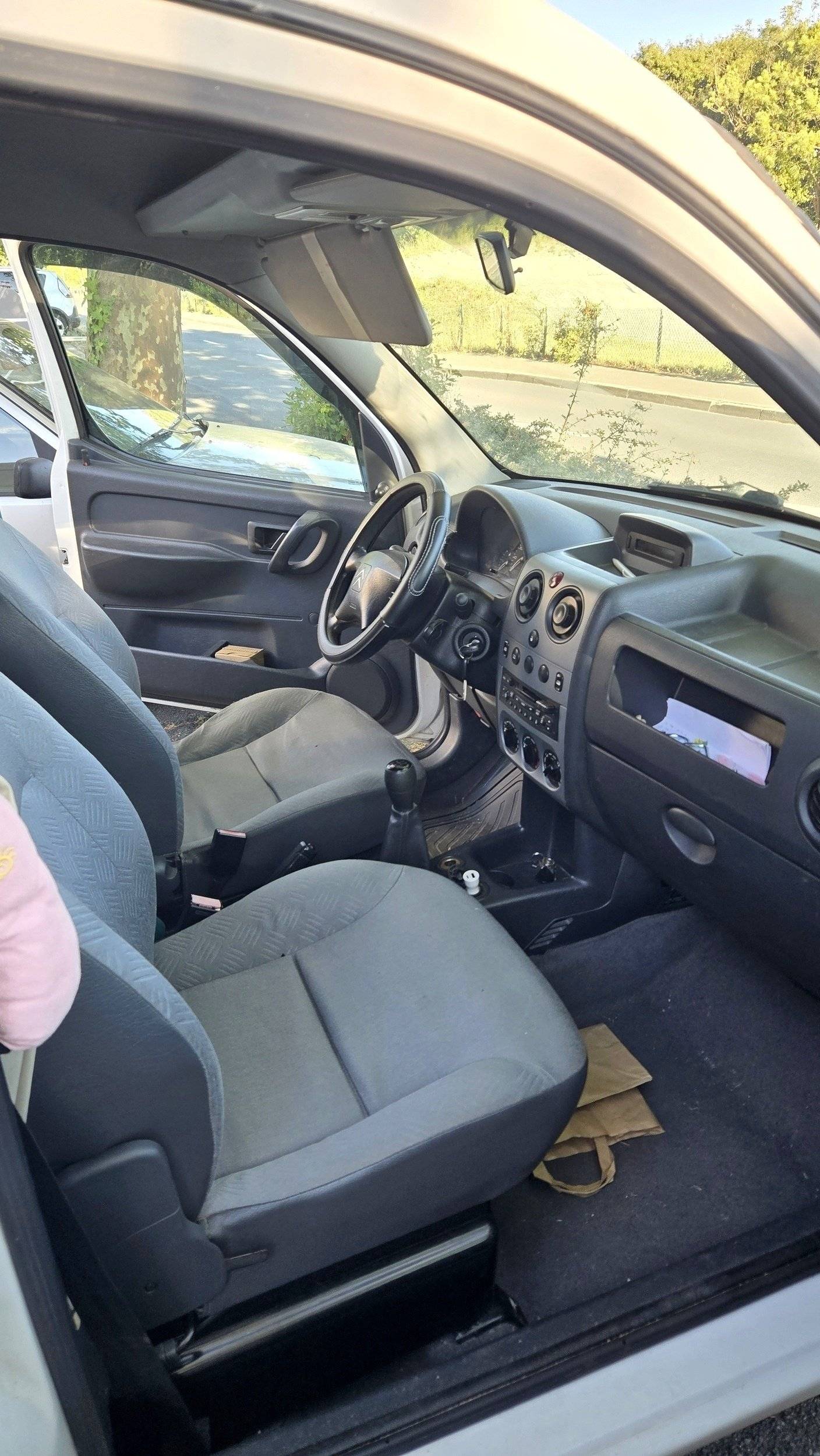 Fahrerbereich Citroën - Yescapa